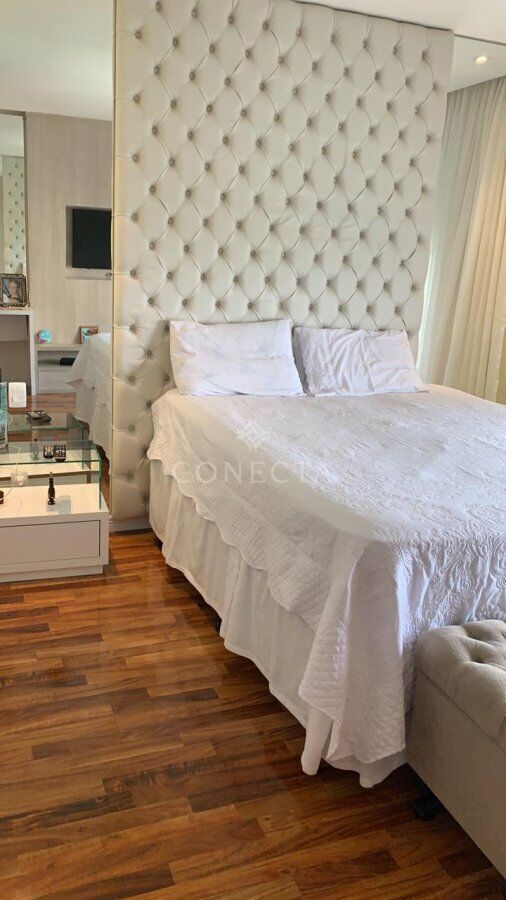 Apartamento à venda com 3 quartos, 228m² - Foto 19