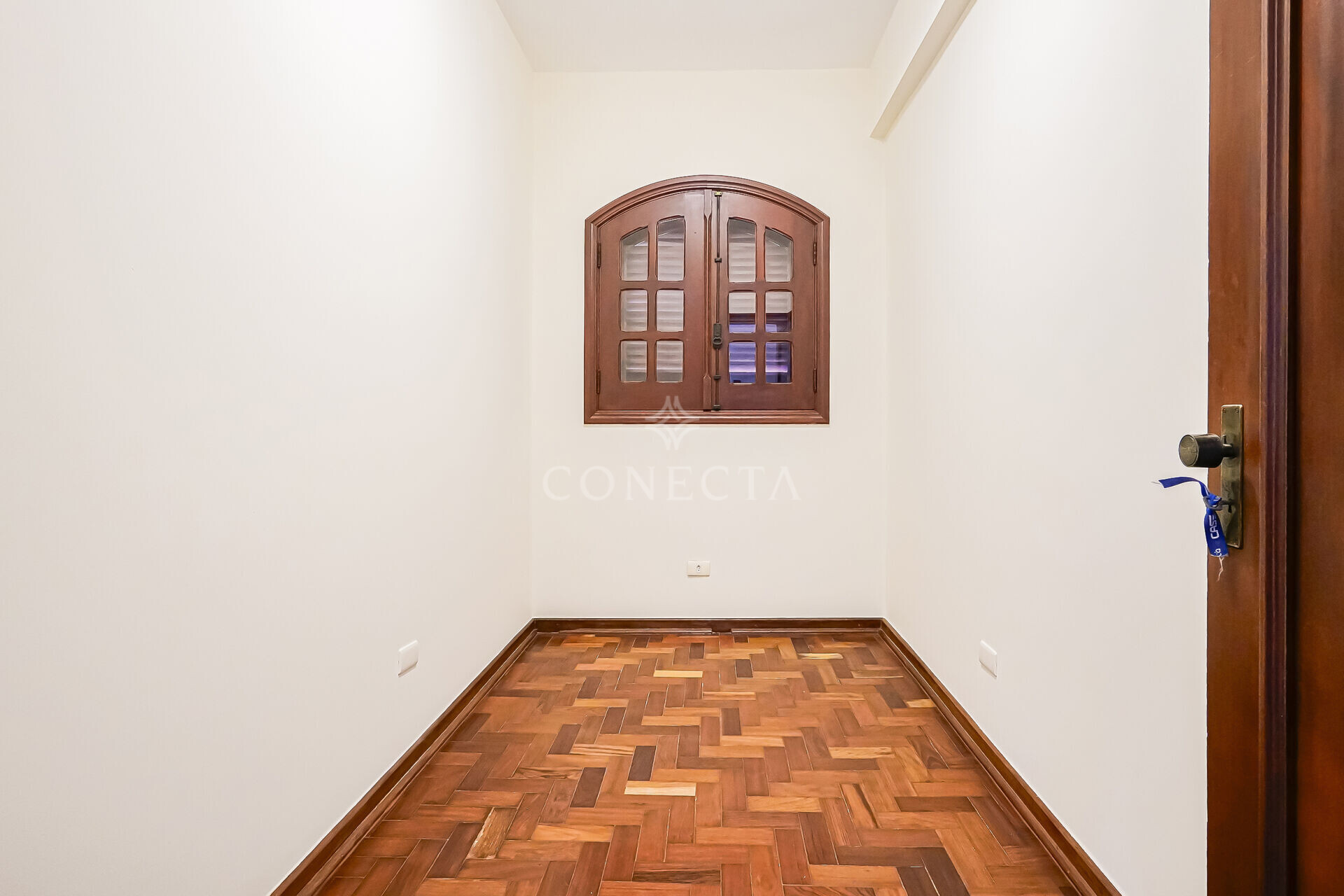 Casa à venda com 4 quartos, 620m² - Foto 14