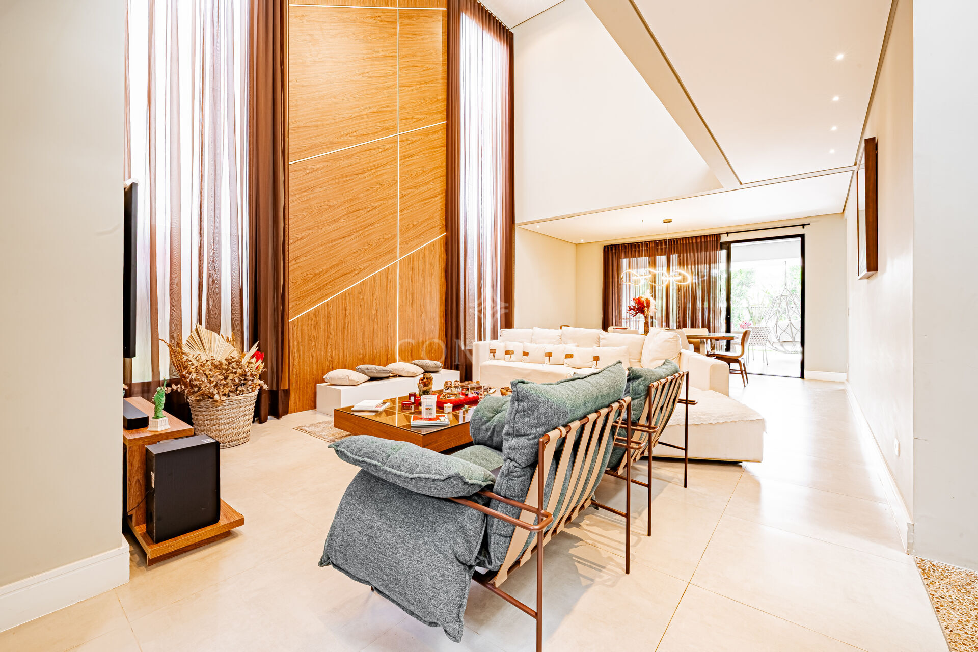 Casa, 4 quartos, 375 m² - Foto 29