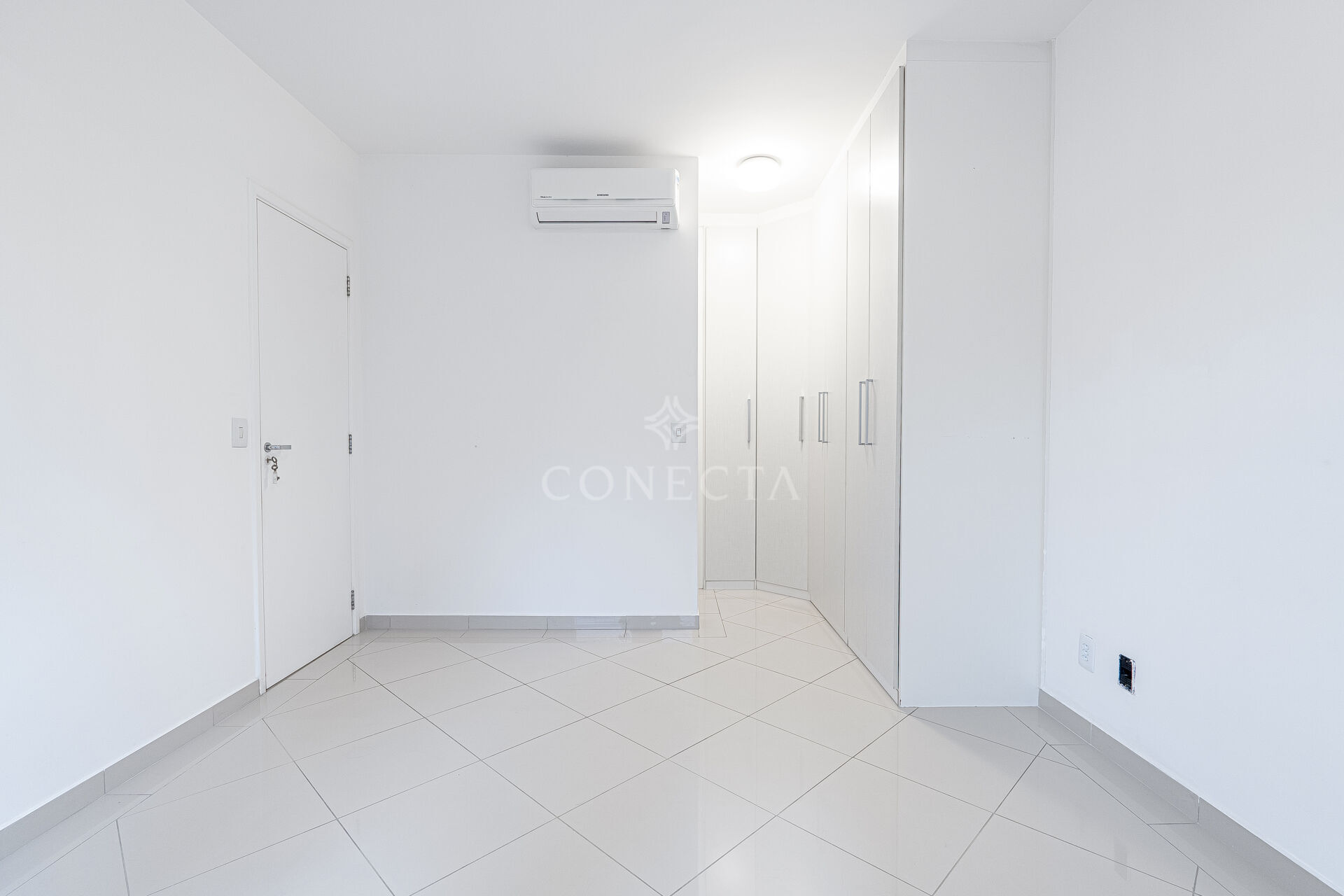 Apartamento à venda com 2 quartos, 90m² - Foto 10