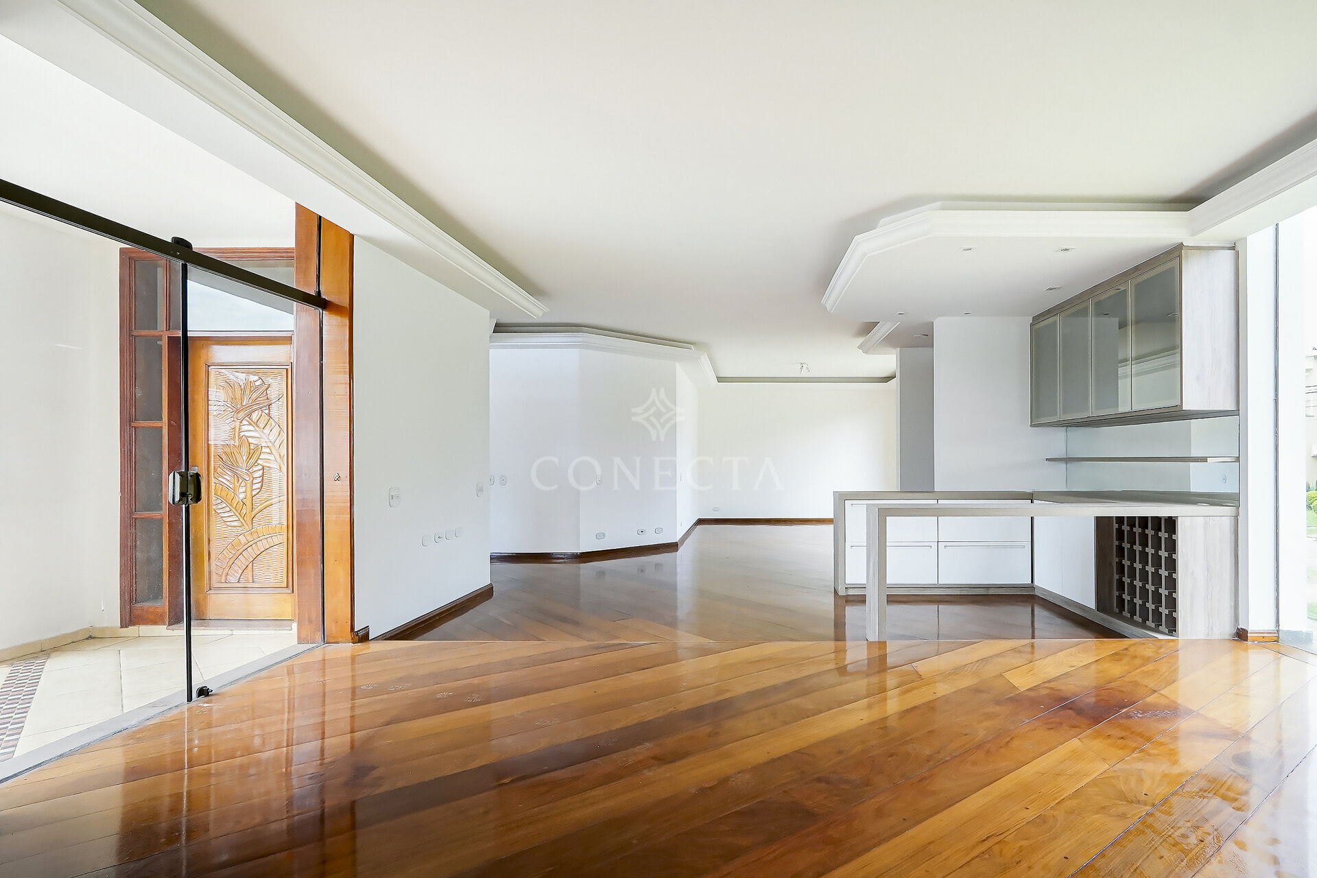 Casa para alugar com 4 quartos, 620m² - Foto 5