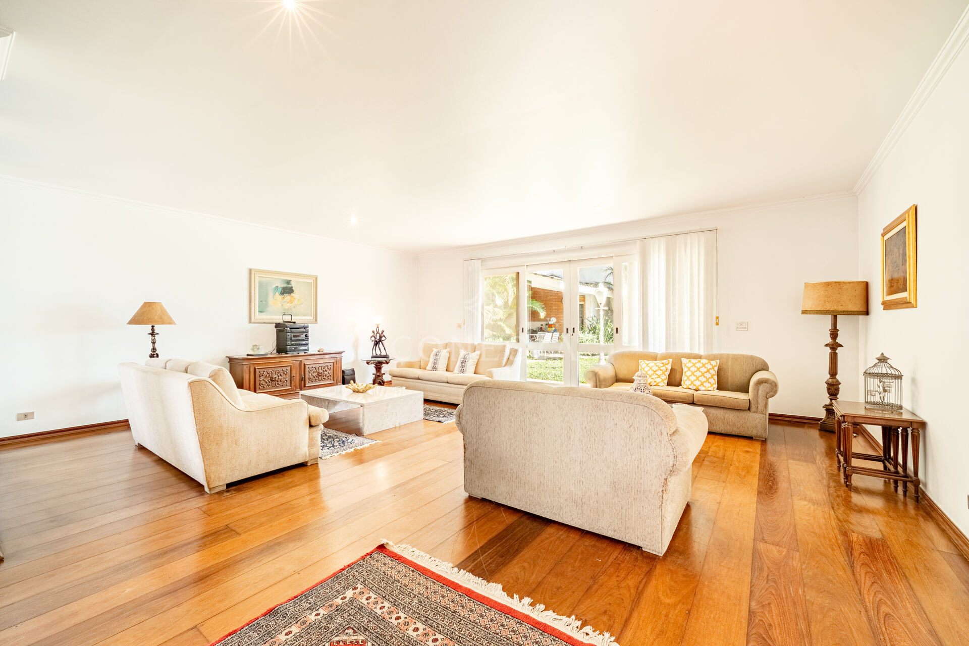 Casa à venda com 4 quartos, 600m² - Foto 6