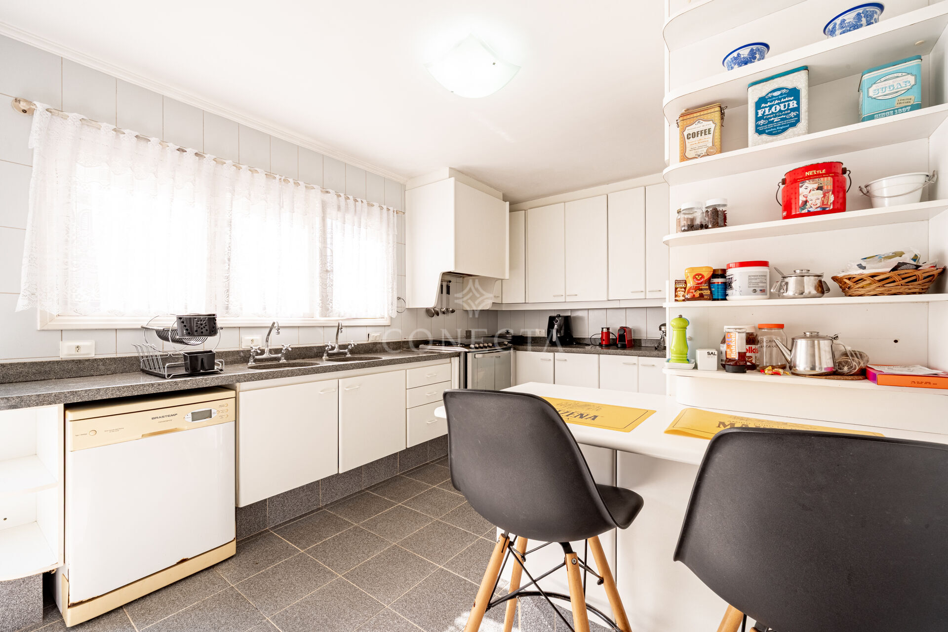 Casa à venda com 4 quartos, 600m² - Foto 14
