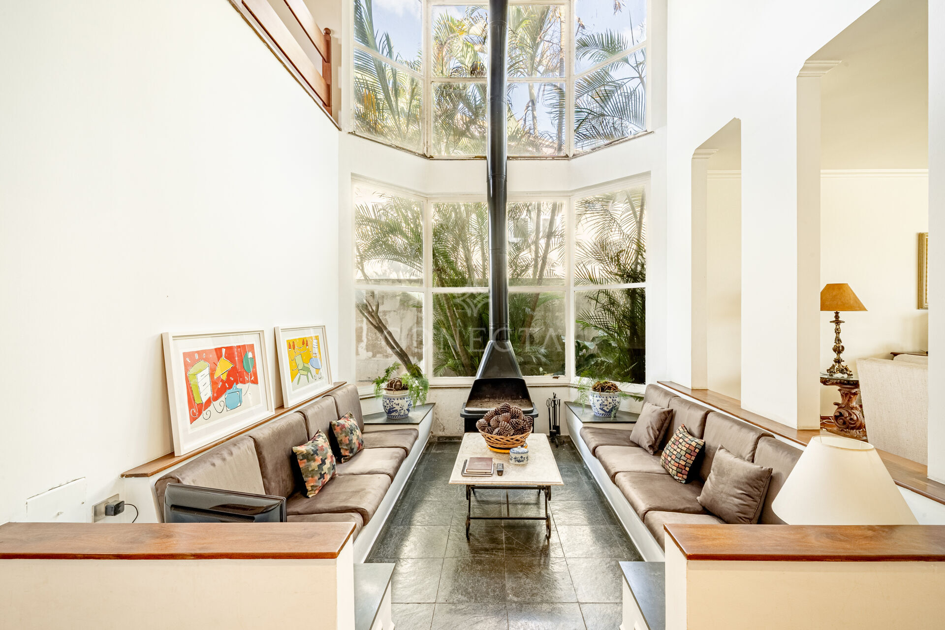 Casa à venda com 4 quartos, 600m² - Foto 5