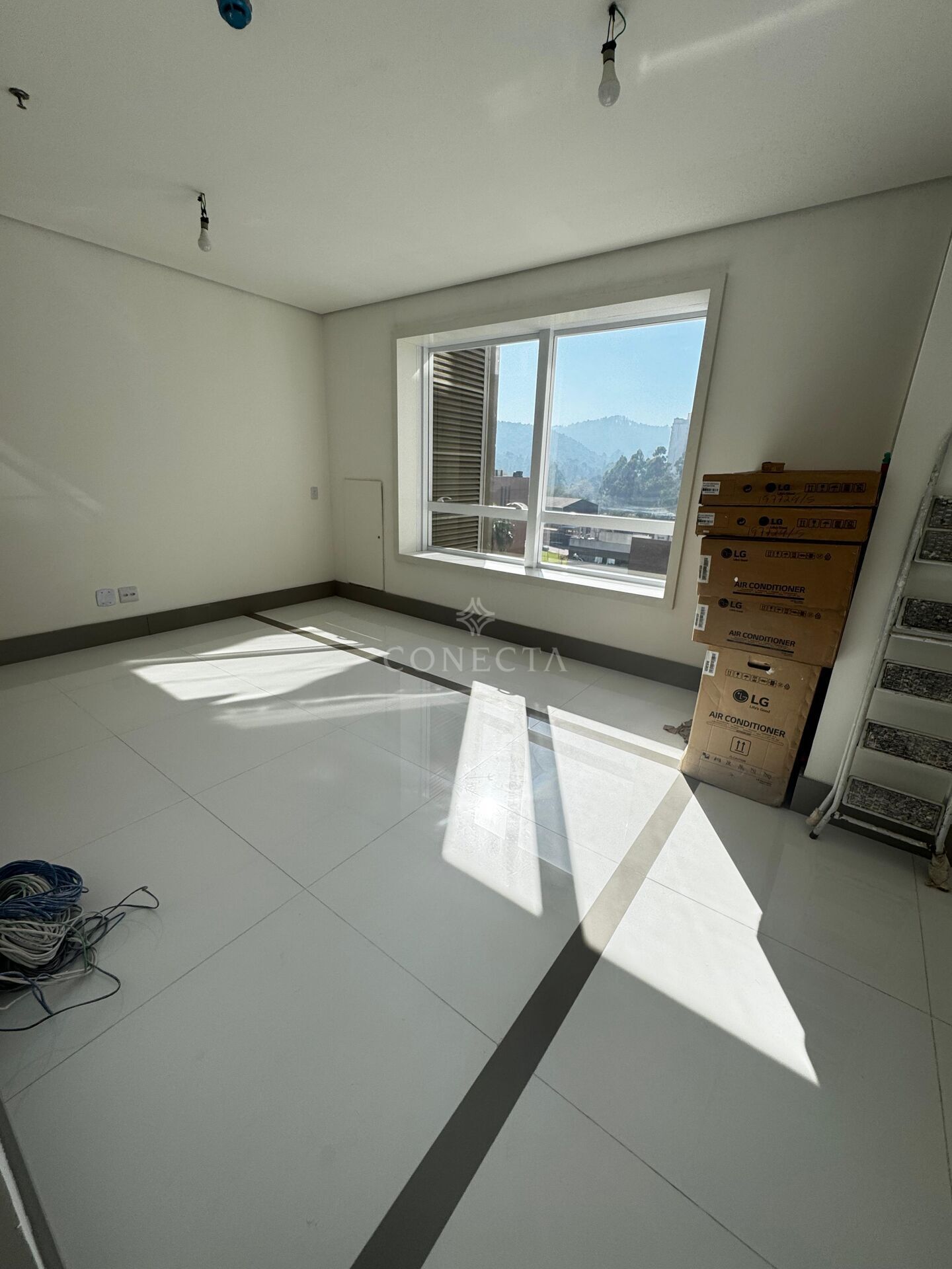Prédio Inteiro para alugar, 39m² - Foto 5