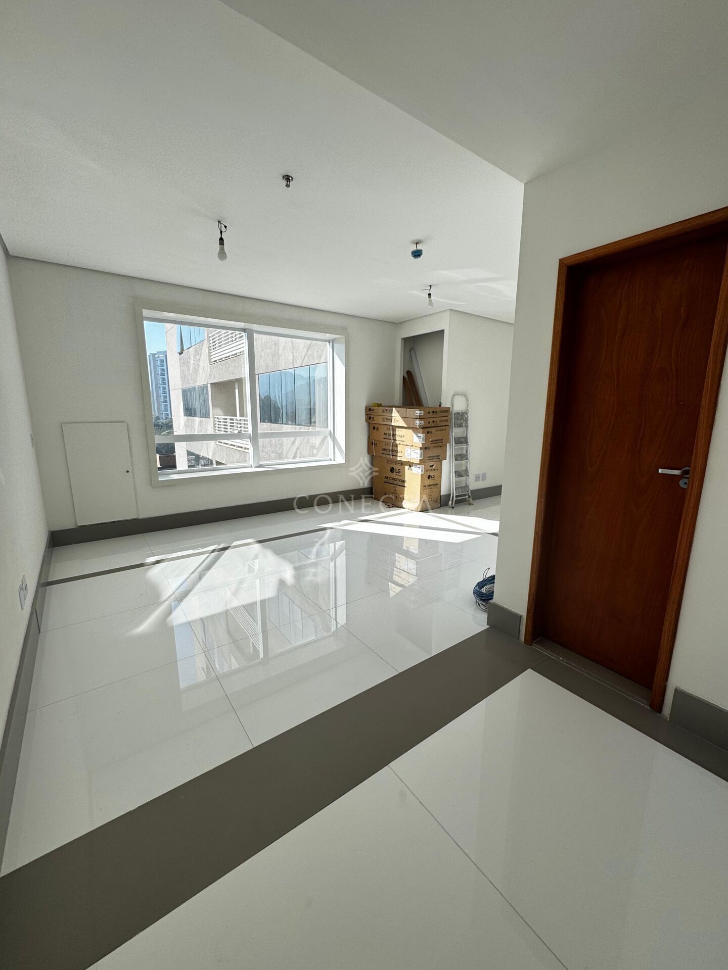 Prédio Inteiro para alugar, 39m² - Foto 6