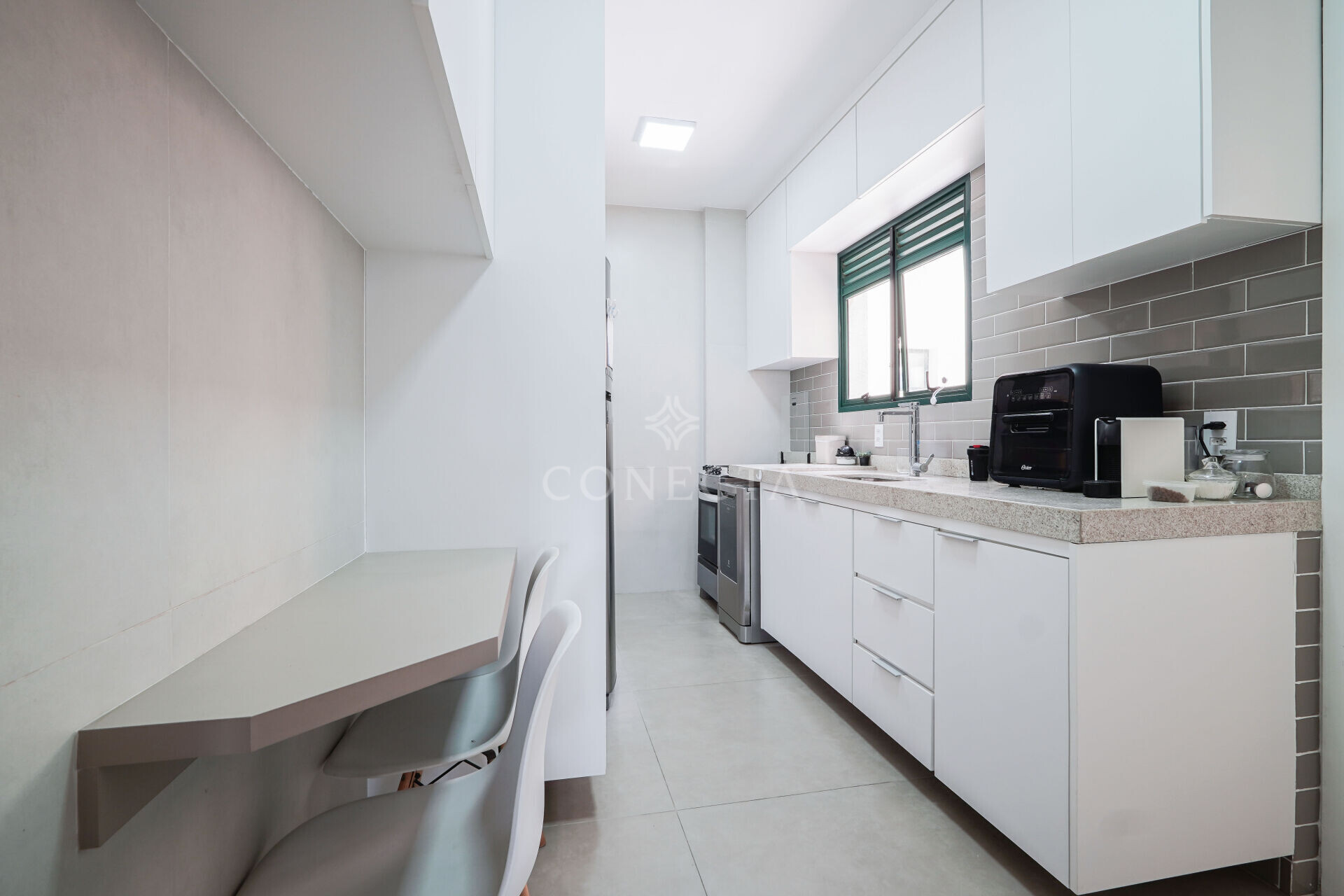 Apartamento à venda com 2 quartos, 97m² - Foto 9