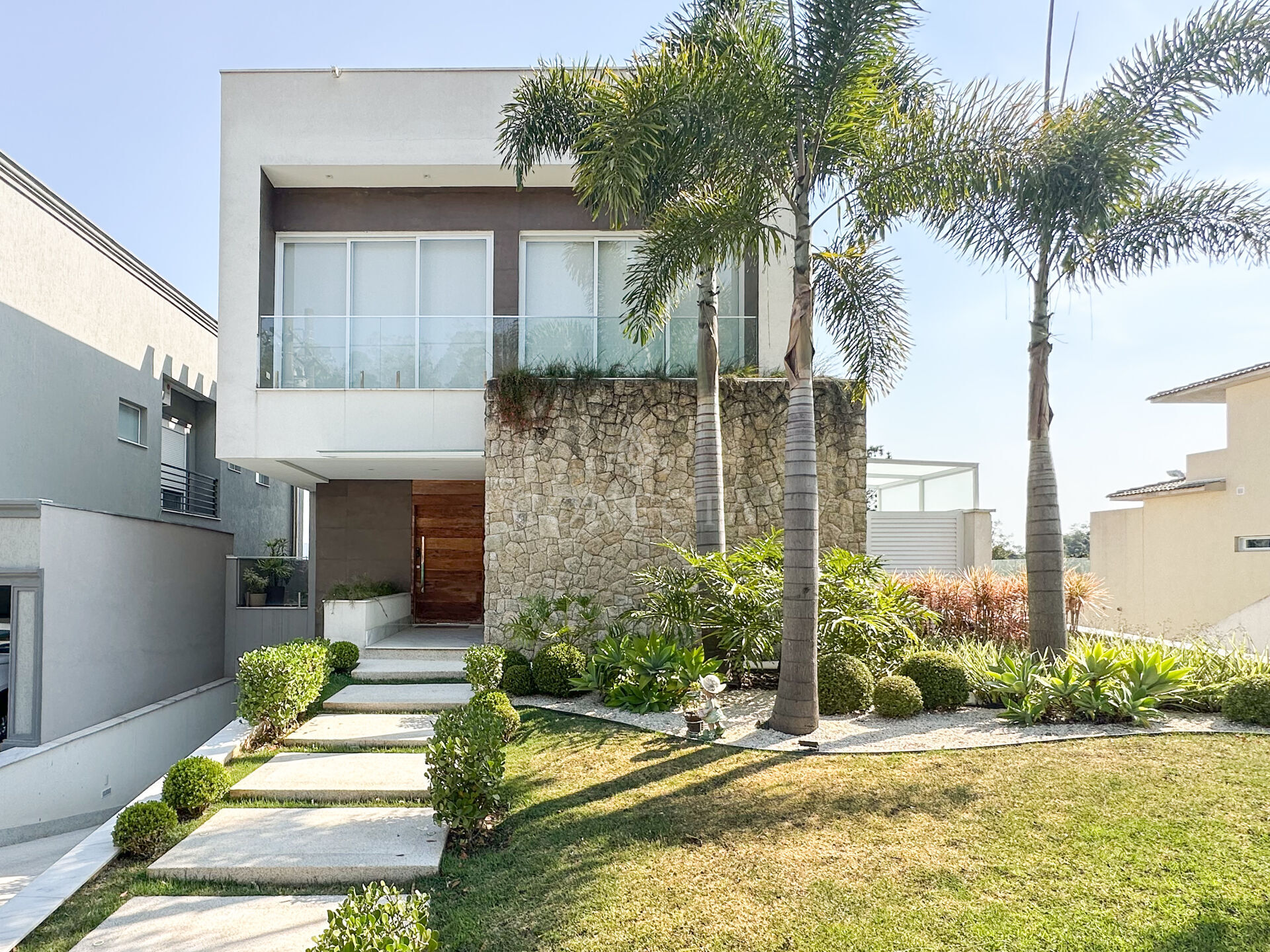 Casa, 4 quartos, 415 m² - Foto 1
