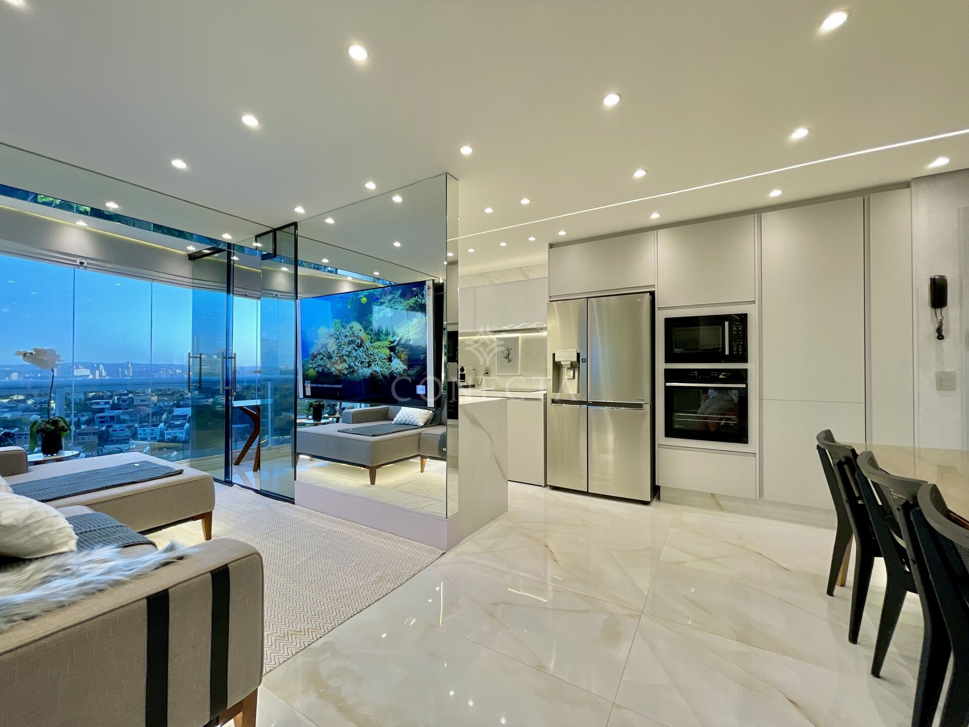 Apartamento à venda com 2 quartos, 70m² - Foto 10