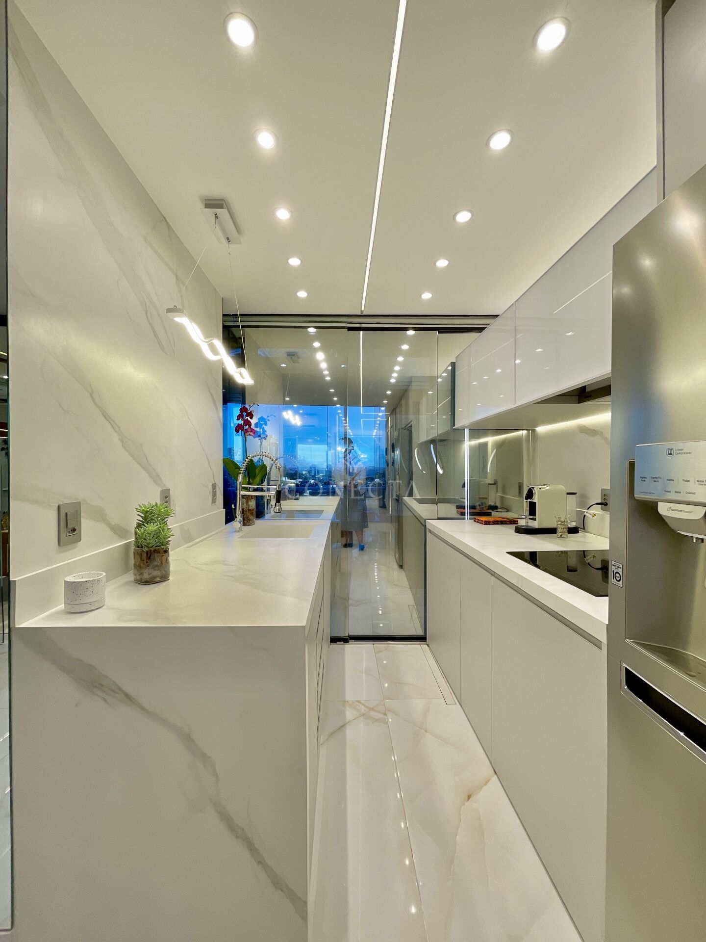 Apartamento à venda com 2 quartos, 70m² - Foto 5