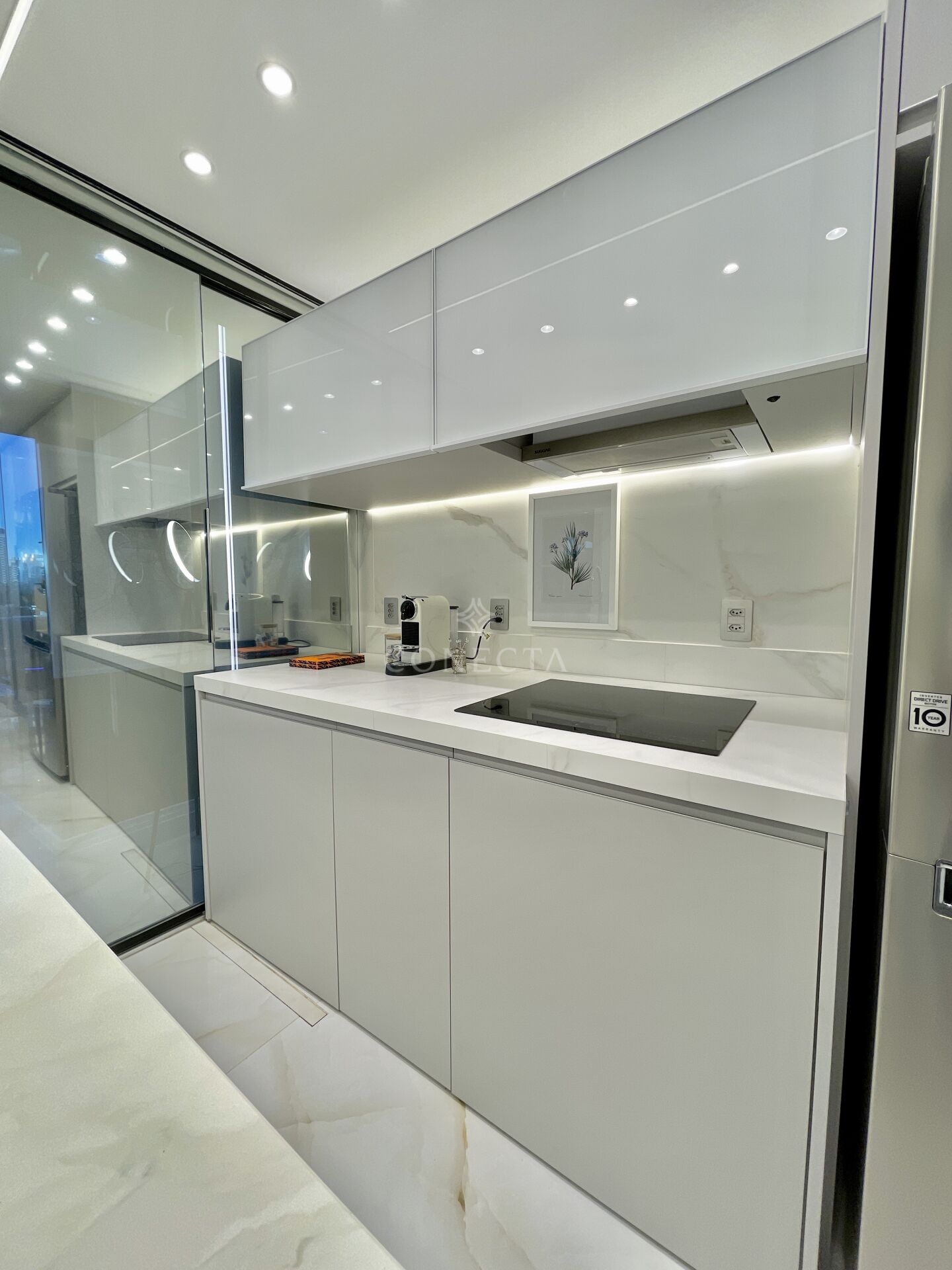 Apartamento à venda com 2 quartos, 70m² - Foto 7