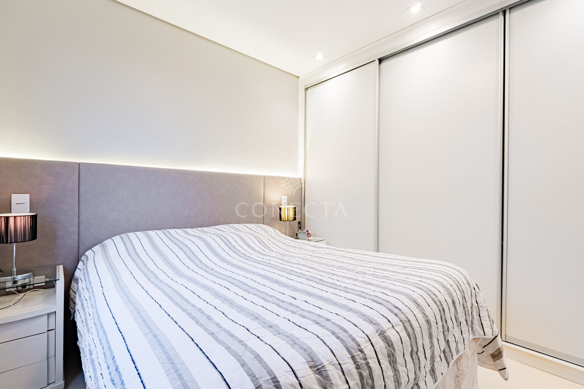 Apartamento à venda com 2 quartos, 100m² - Foto 19