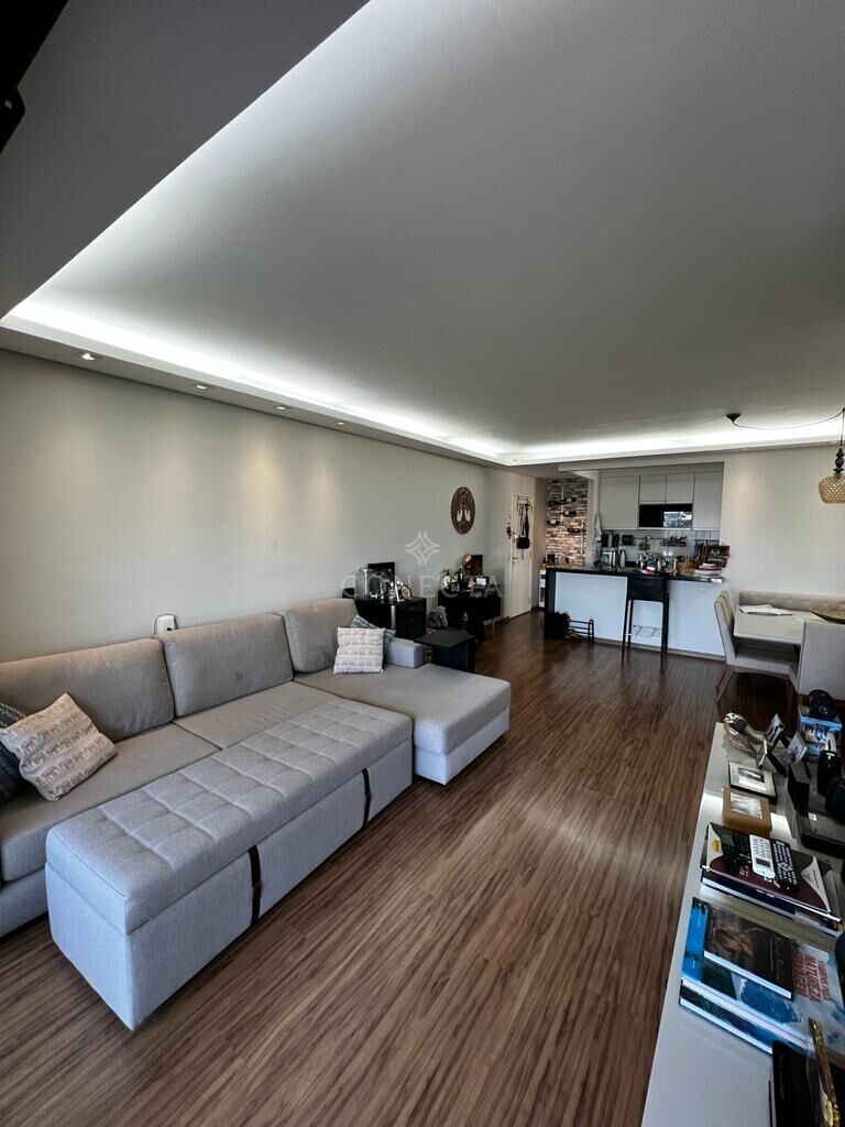 Apartamento à venda com 3 quartos, 110m² - Foto 4