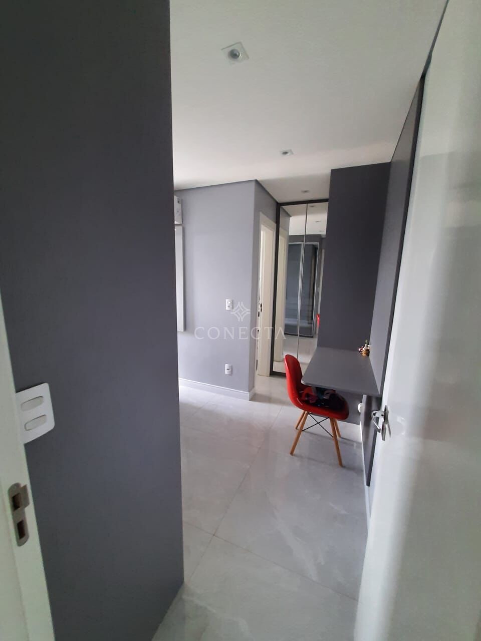 Apartamento à venda com 2 quartos, 70m² - Foto 5