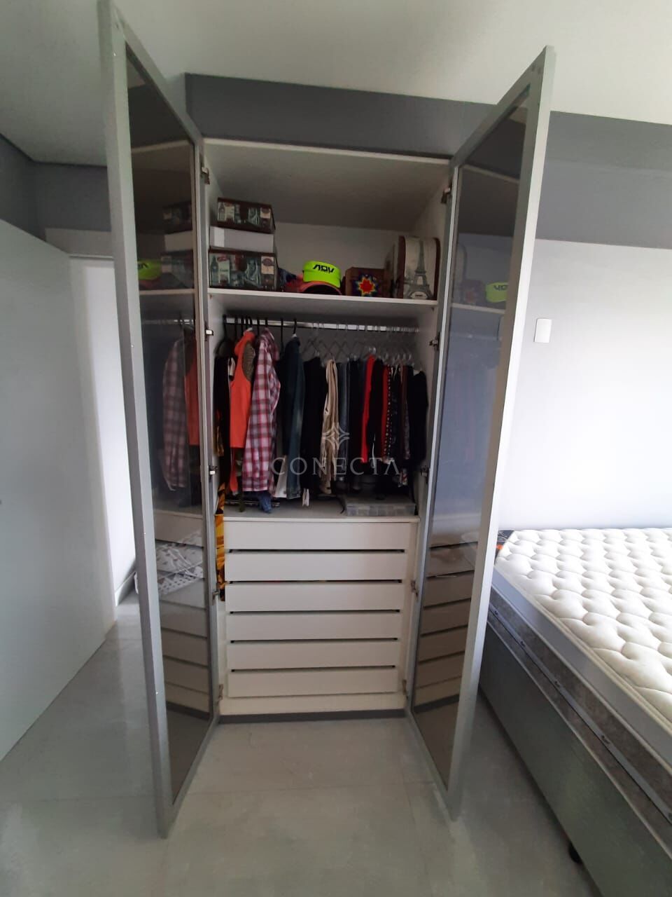 Apartamento à venda com 2 quartos, 70m² - Foto 19