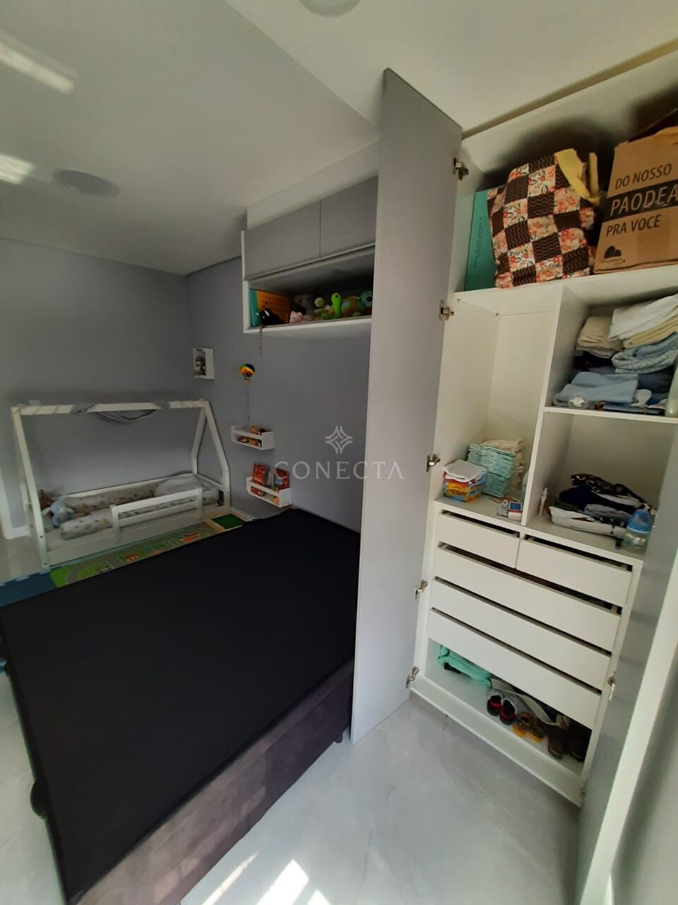 Apartamento à venda com 2 quartos, 70m² - Foto 11