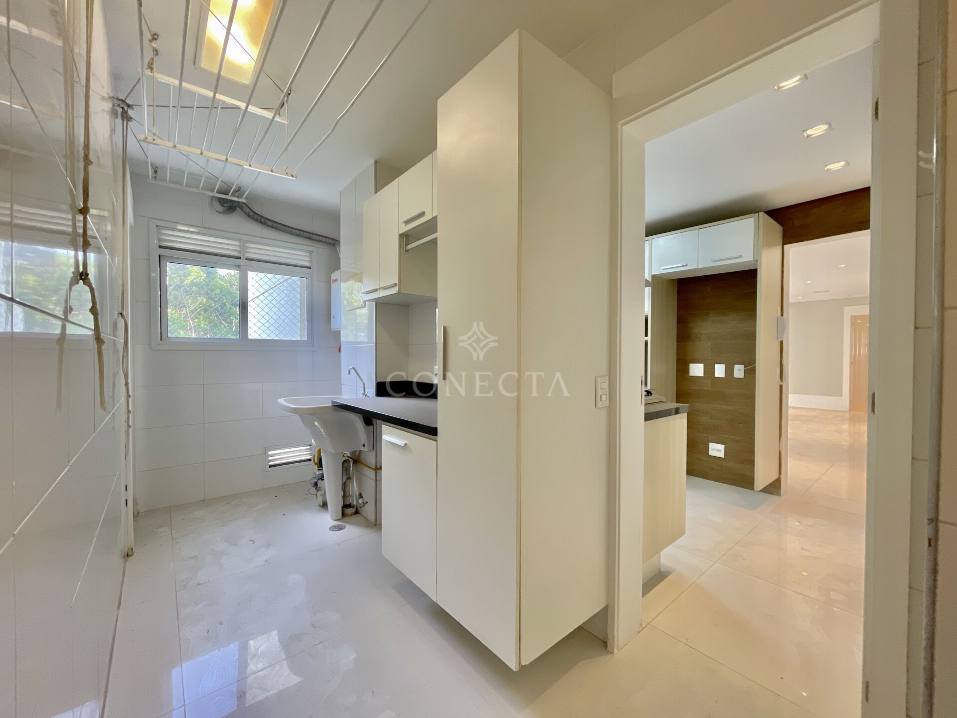 Apartamento à venda com 4 quartos, 202m² - Foto 15