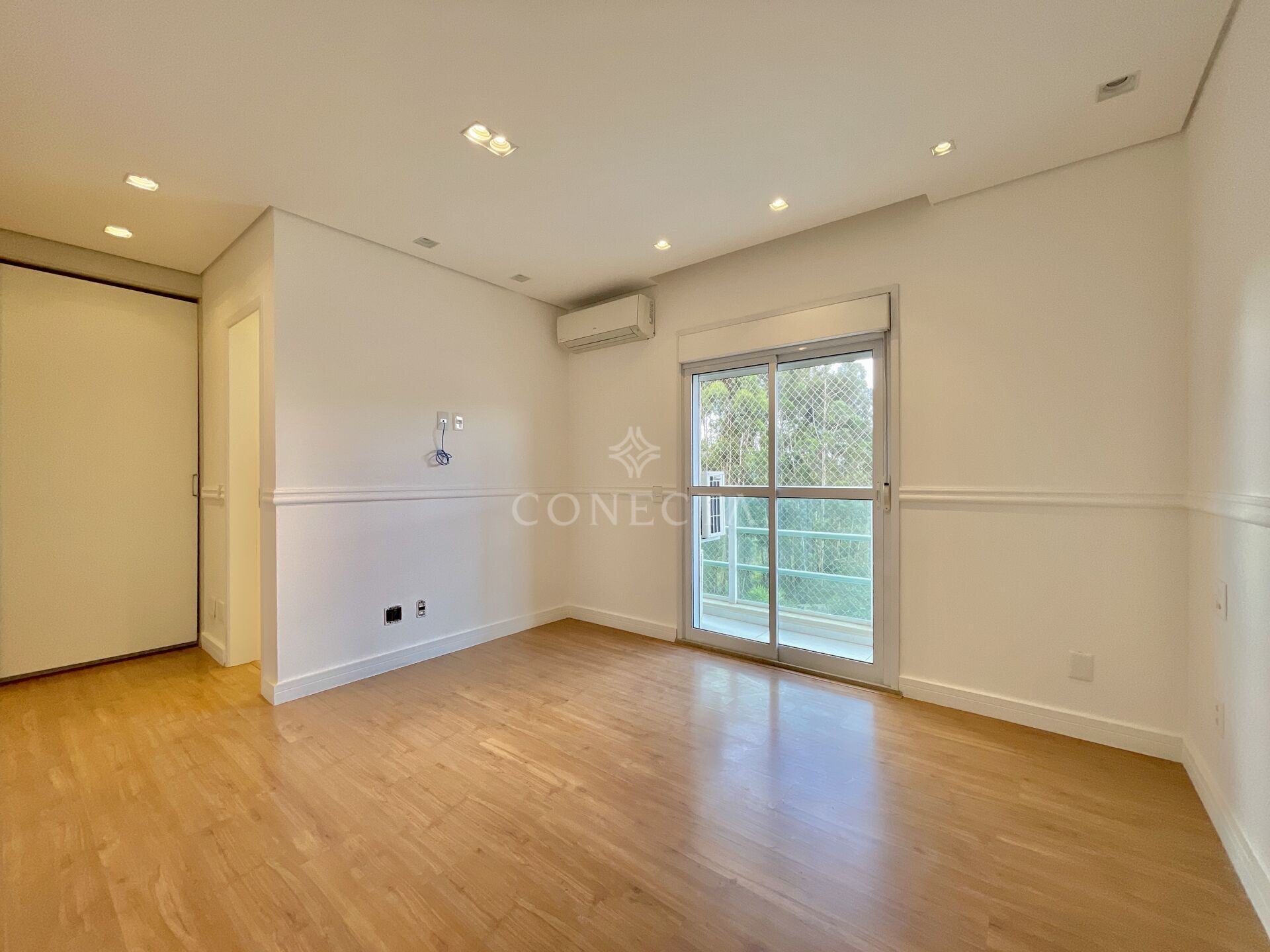 Apartamento à venda com 4 quartos, 202m² - Foto 37