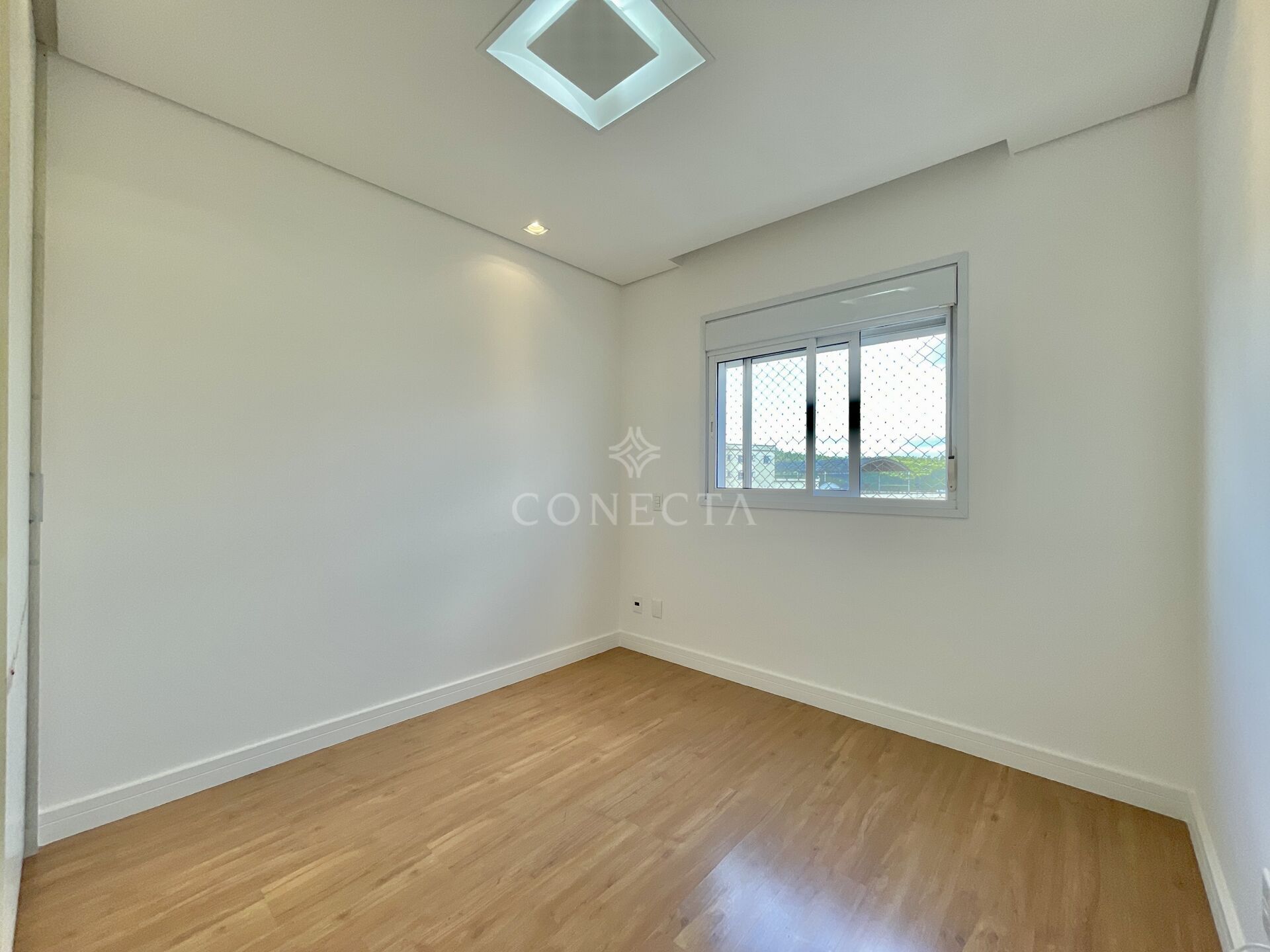 Apartamento à venda com 4 quartos, 202m² - Foto 29