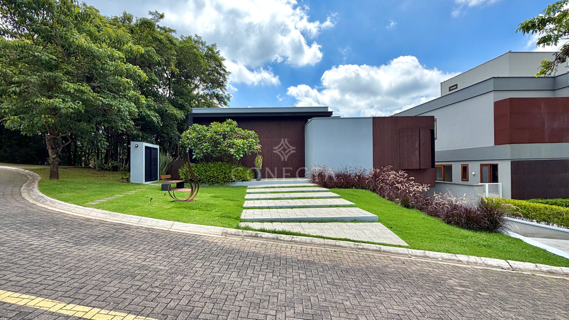 Casa, 4 quartos, 430 m² - Foto 1