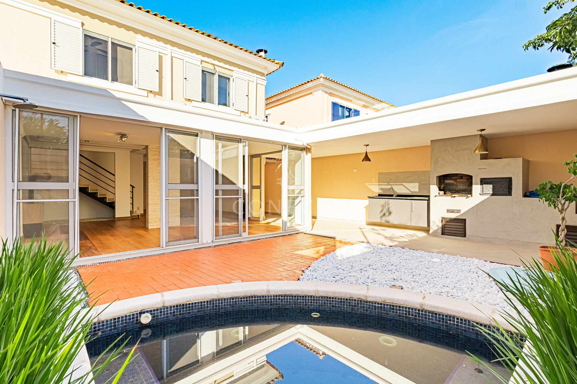 Casa, 3 quartos, 165 m² - Foto 1