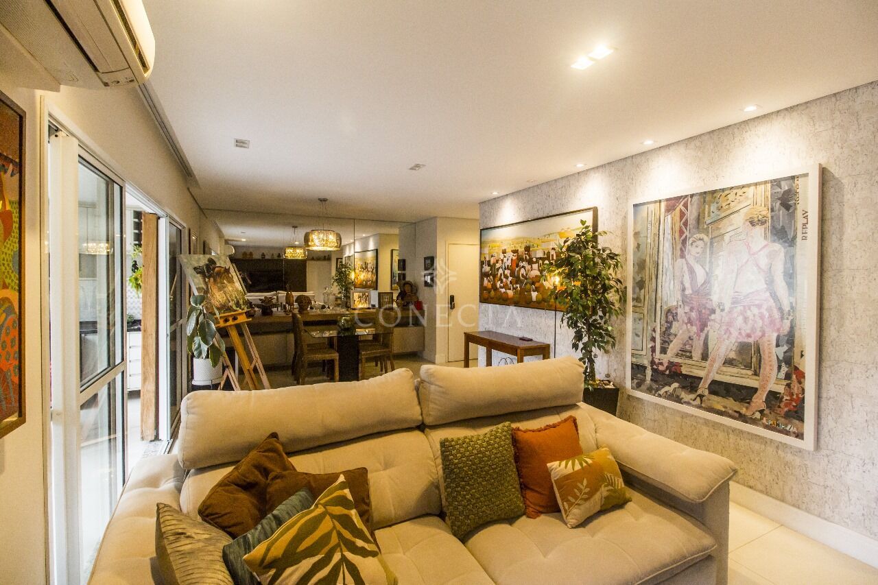 Apartamento, 3 quartos, 133 m² - Foto 1