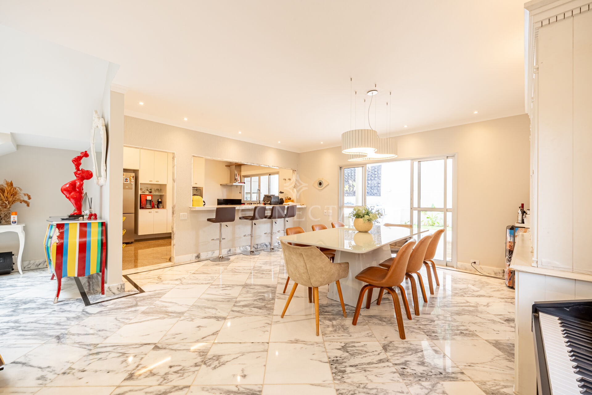 Casa, 4 quartos, 240 m² - Foto 8
