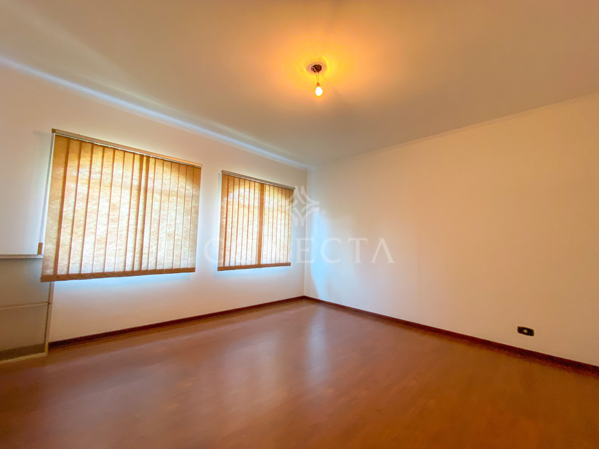 Casa à venda com 3 quartos, 350m² - Foto 38