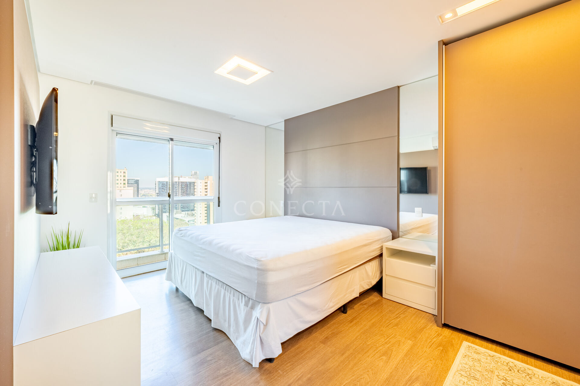 Apartamento à venda com 4 quartos, 243m² - Foto 34