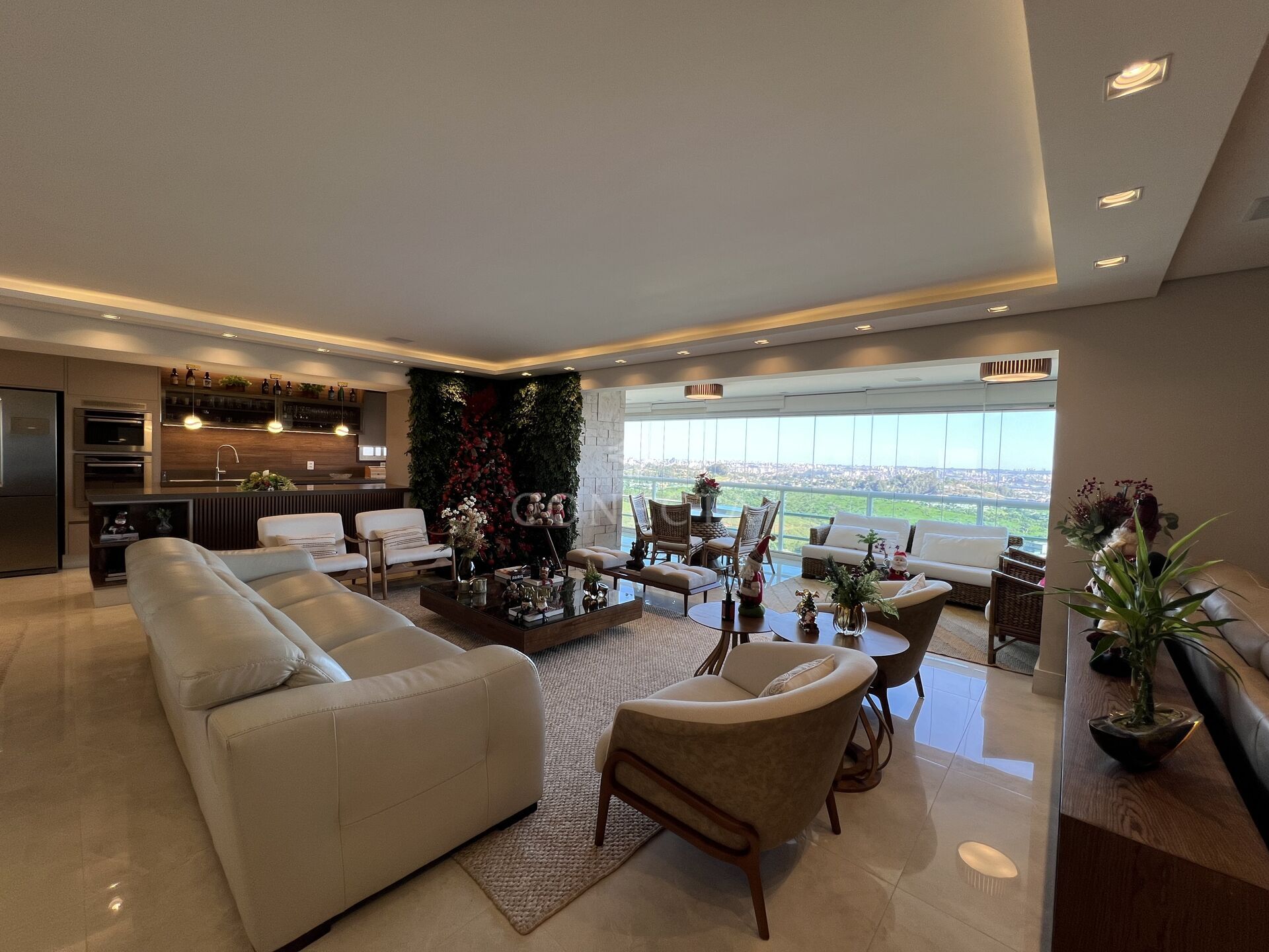 Apartamento, 3 quartos, 202 m² - Foto 1