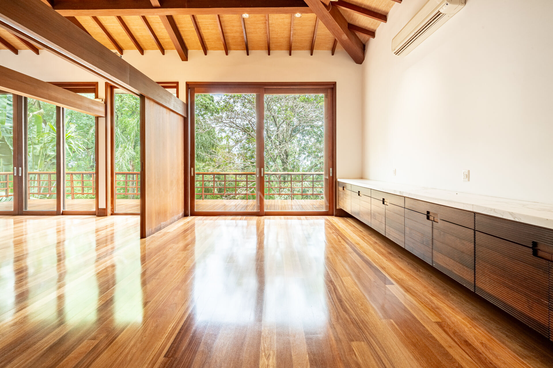 Casa, 5 quartos, 3400 m² - Foto 9