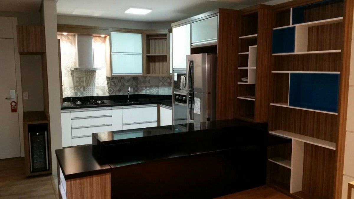 Apartamento à venda com 1 quarto, 53m² - Foto 2