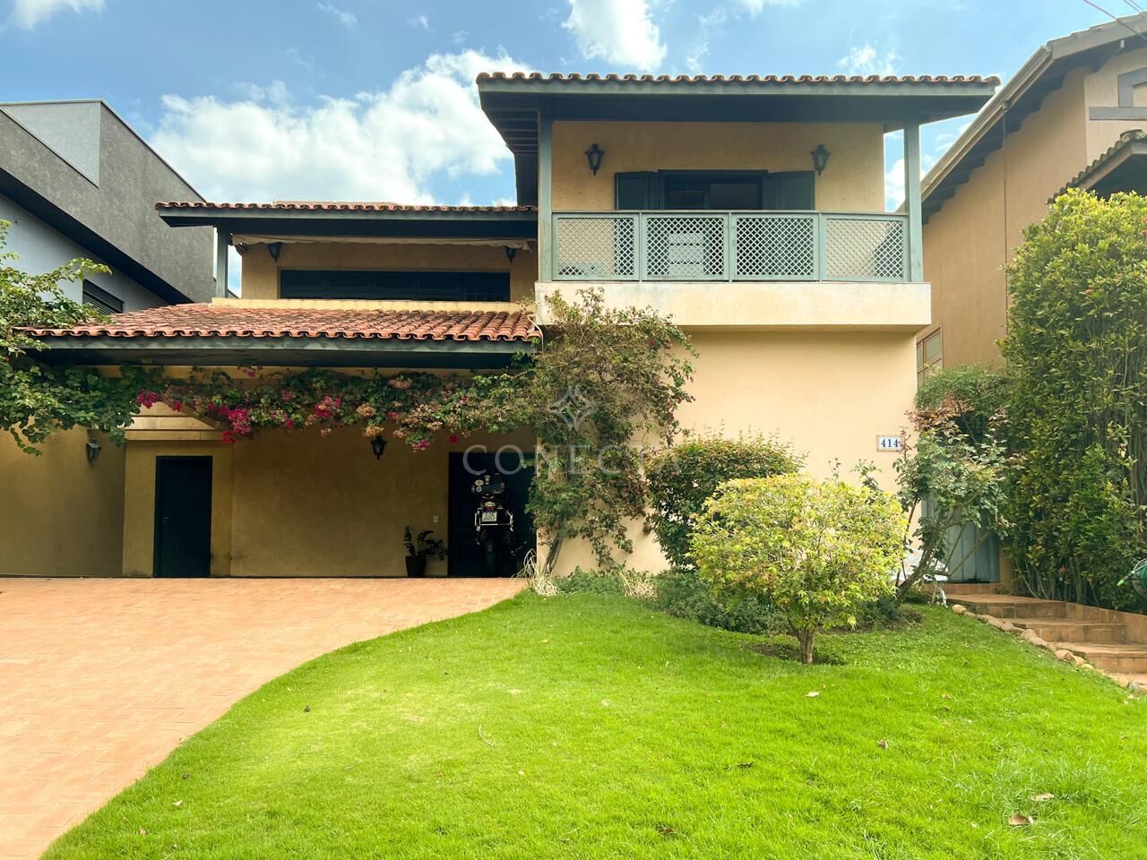 Casa, 4 quartos, 387 m² - Foto 1