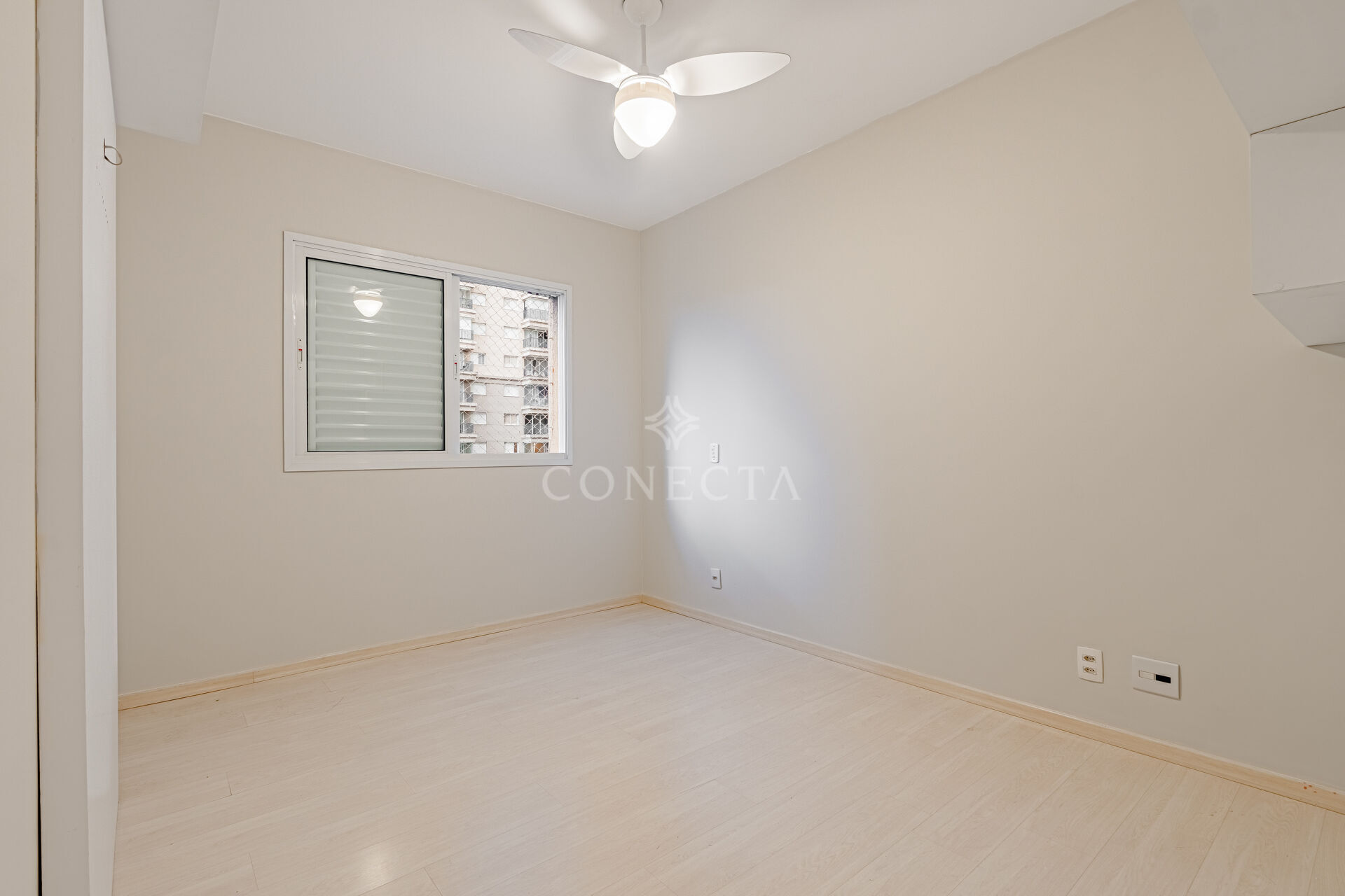 Apartamento à venda com 2 quartos, 74m² - Foto 14