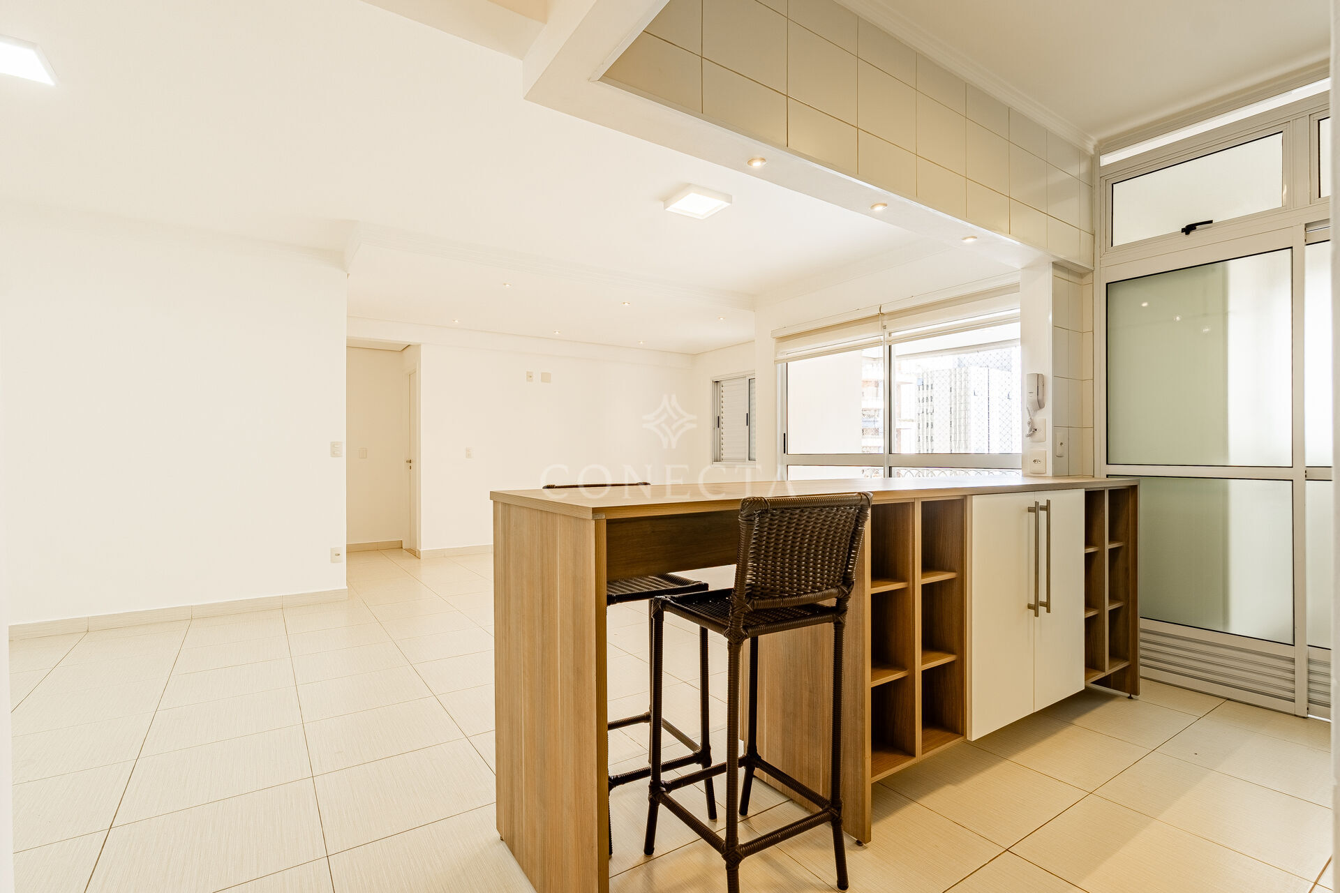Apartamento para alugar com 2 quartos, 84m² - Foto 1