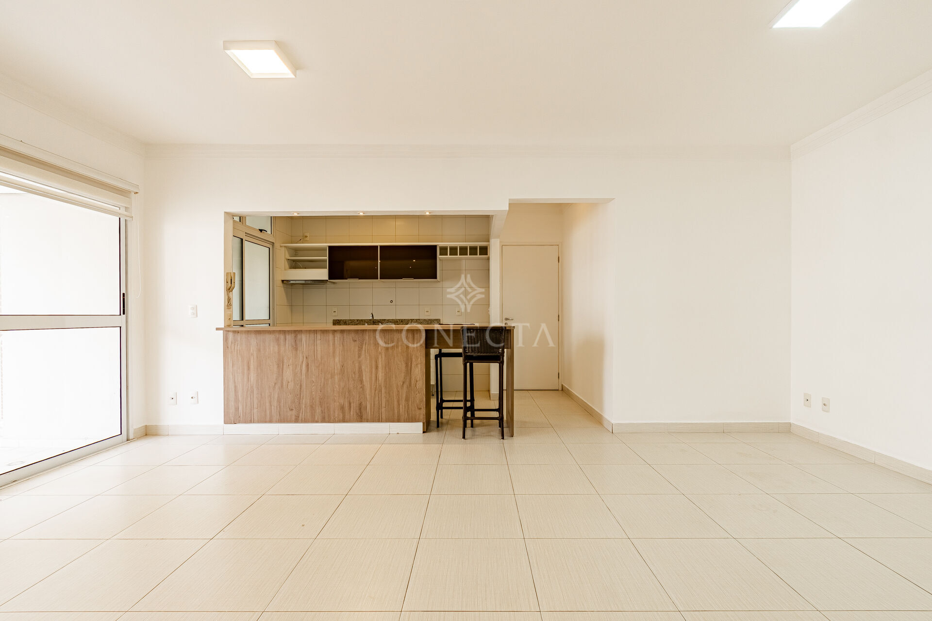 Apartamento para alugar com 2 quartos, 84m² - Foto 3