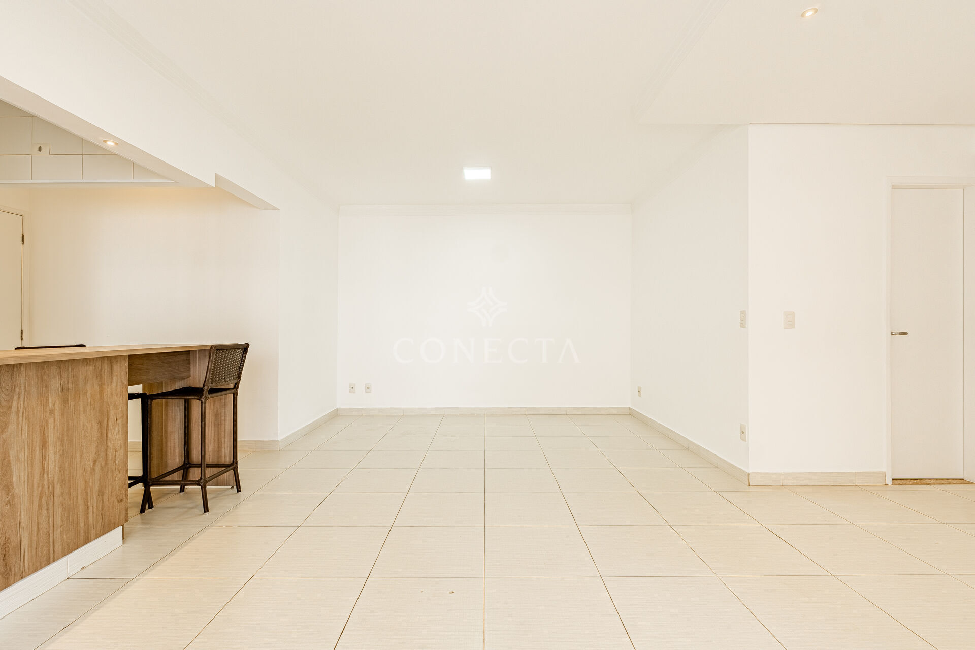 Apartamento para alugar com 2 quartos, 84m² - Foto 5