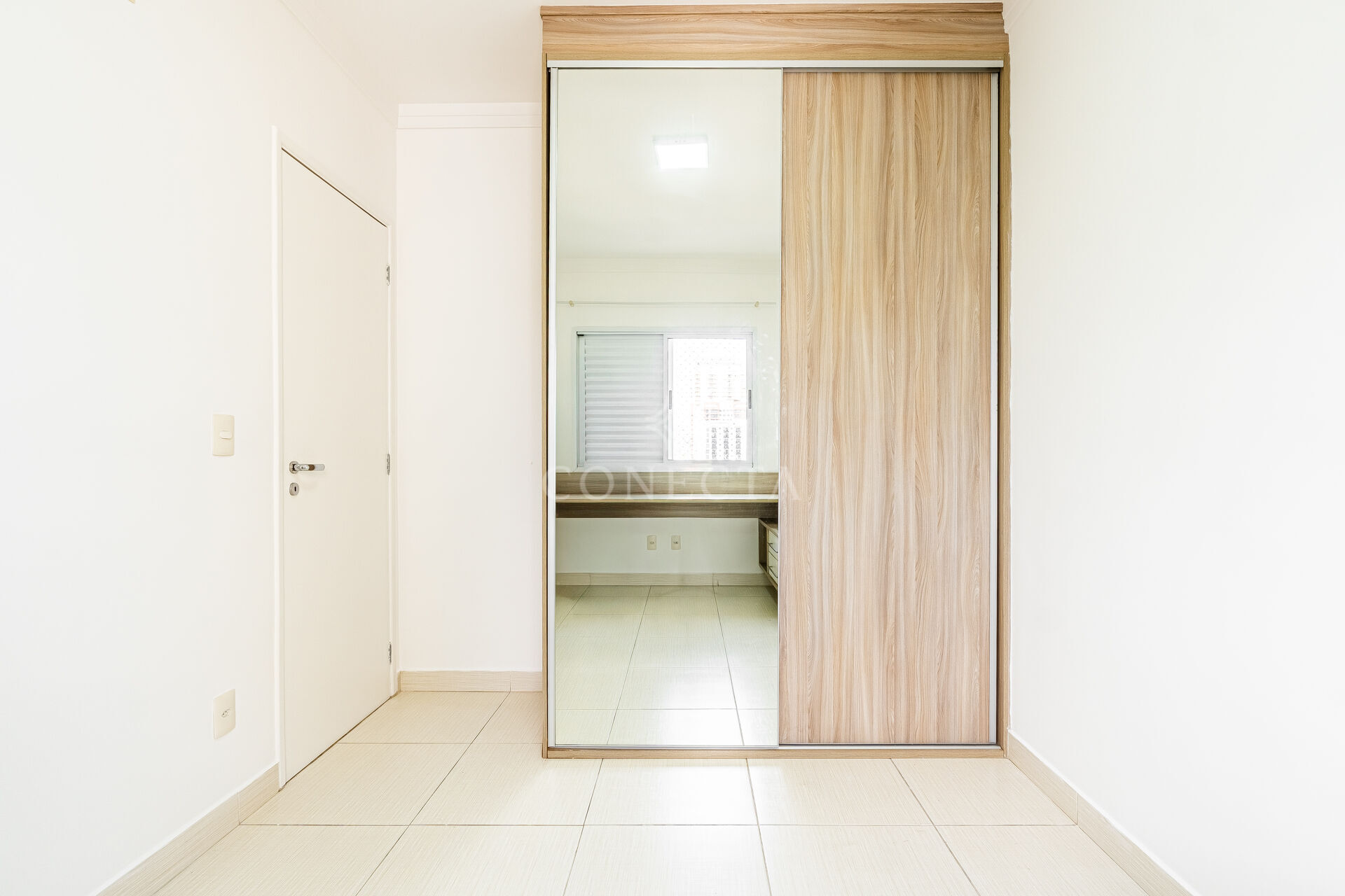 Apartamento para alugar com 2 quartos, 84m² - Foto 16