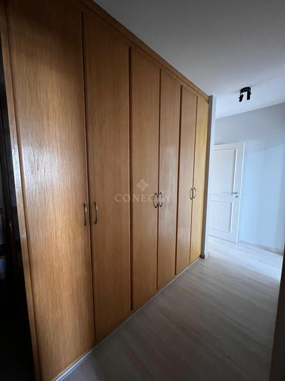 Apartamento para alugar com 4 quartos, 206m² - Foto 30