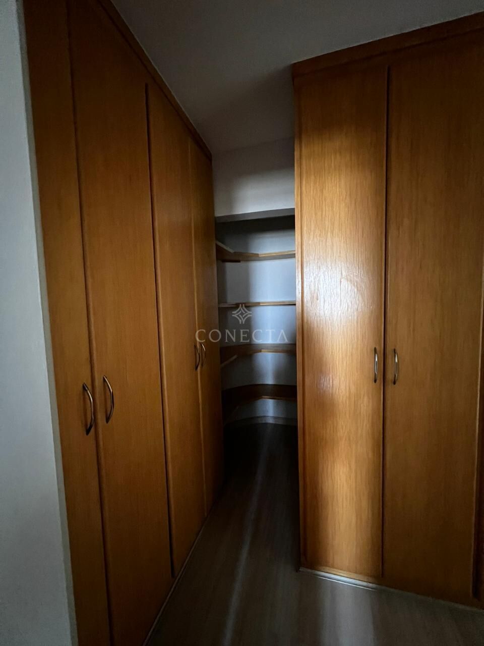 Apartamento para alugar com 4 quartos, 206m² - Foto 22