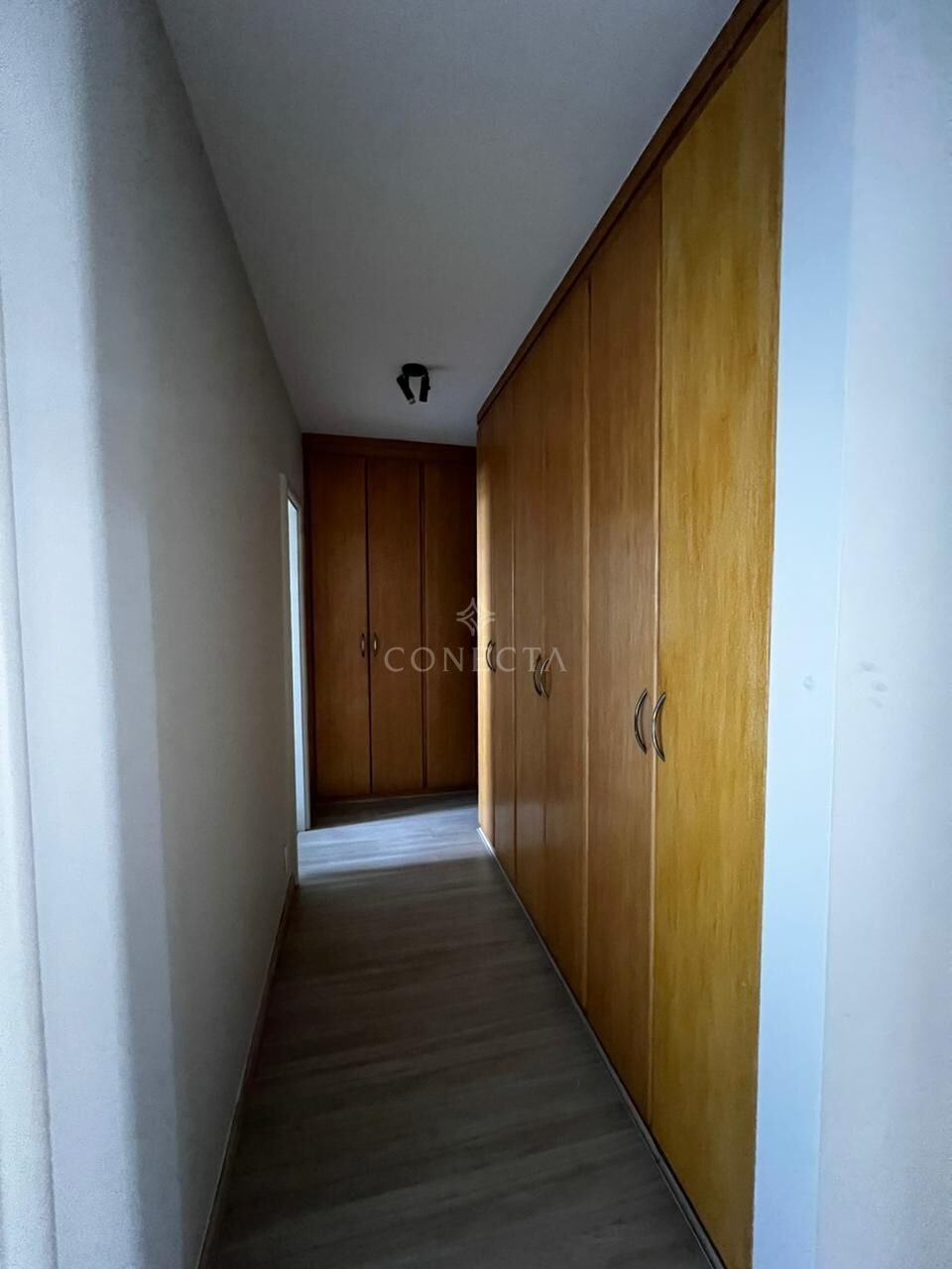 Apartamento para alugar com 4 quartos, 206m² - Foto 17