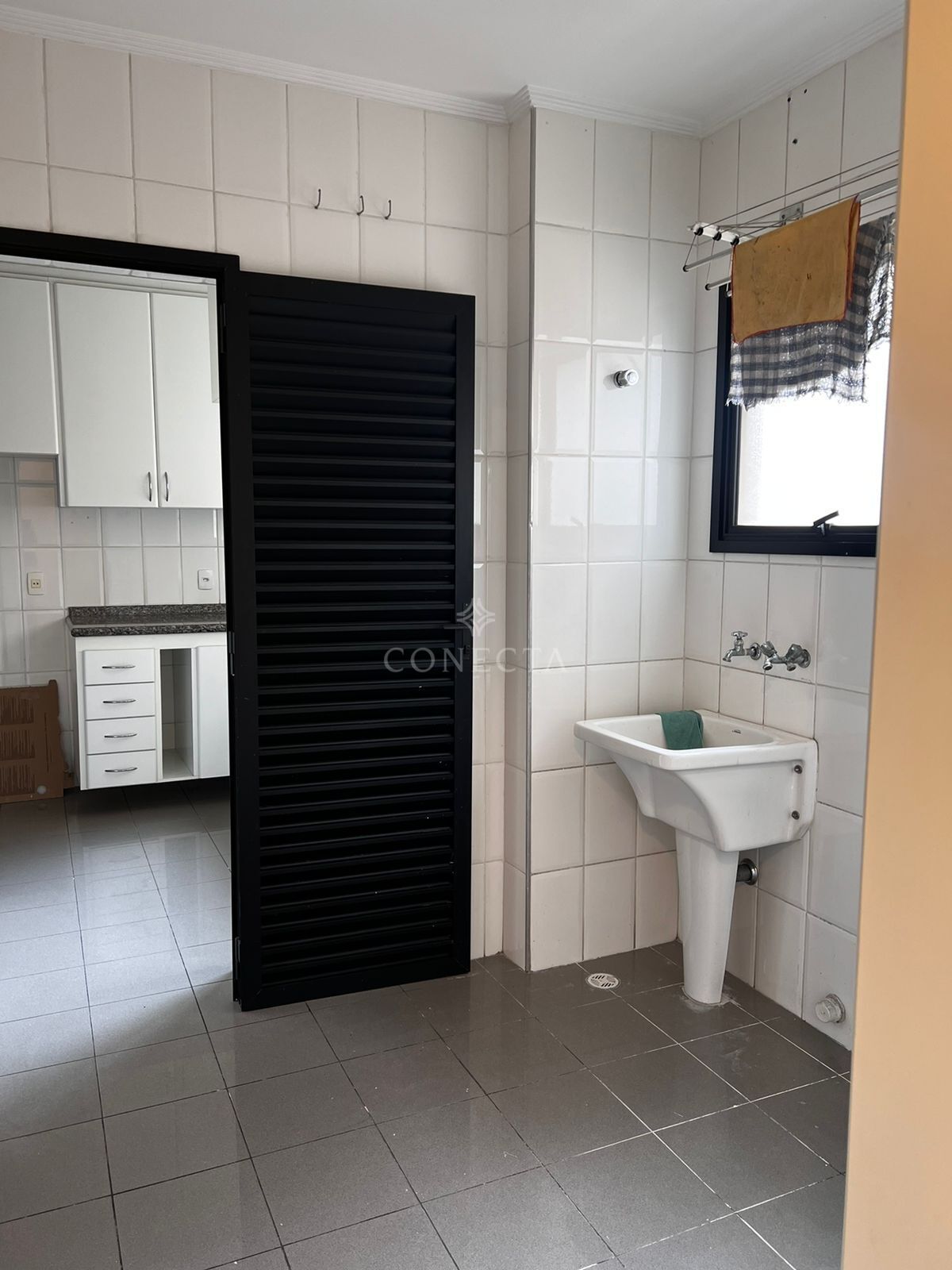 Apartamento para alugar com 4 quartos, 206m² - Foto 14