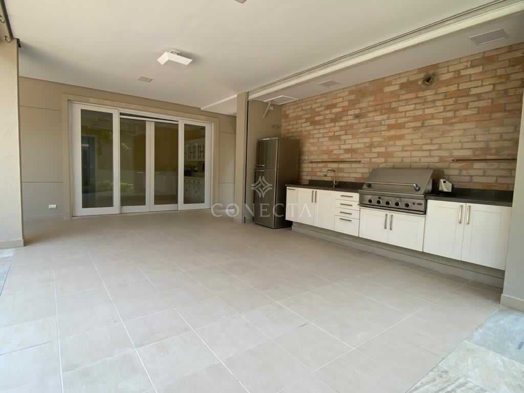 Casa para alugar com 4 quartos, 900m² - Foto 10