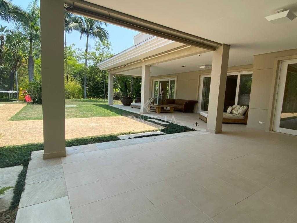 Casa para alugar com 4 quartos, 900m² - Foto 9