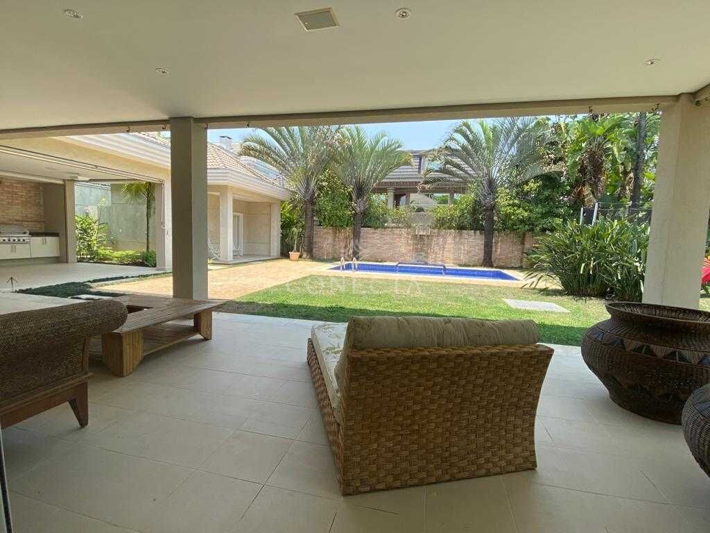 Casa para alugar com 4 quartos, 900m² - Foto 6