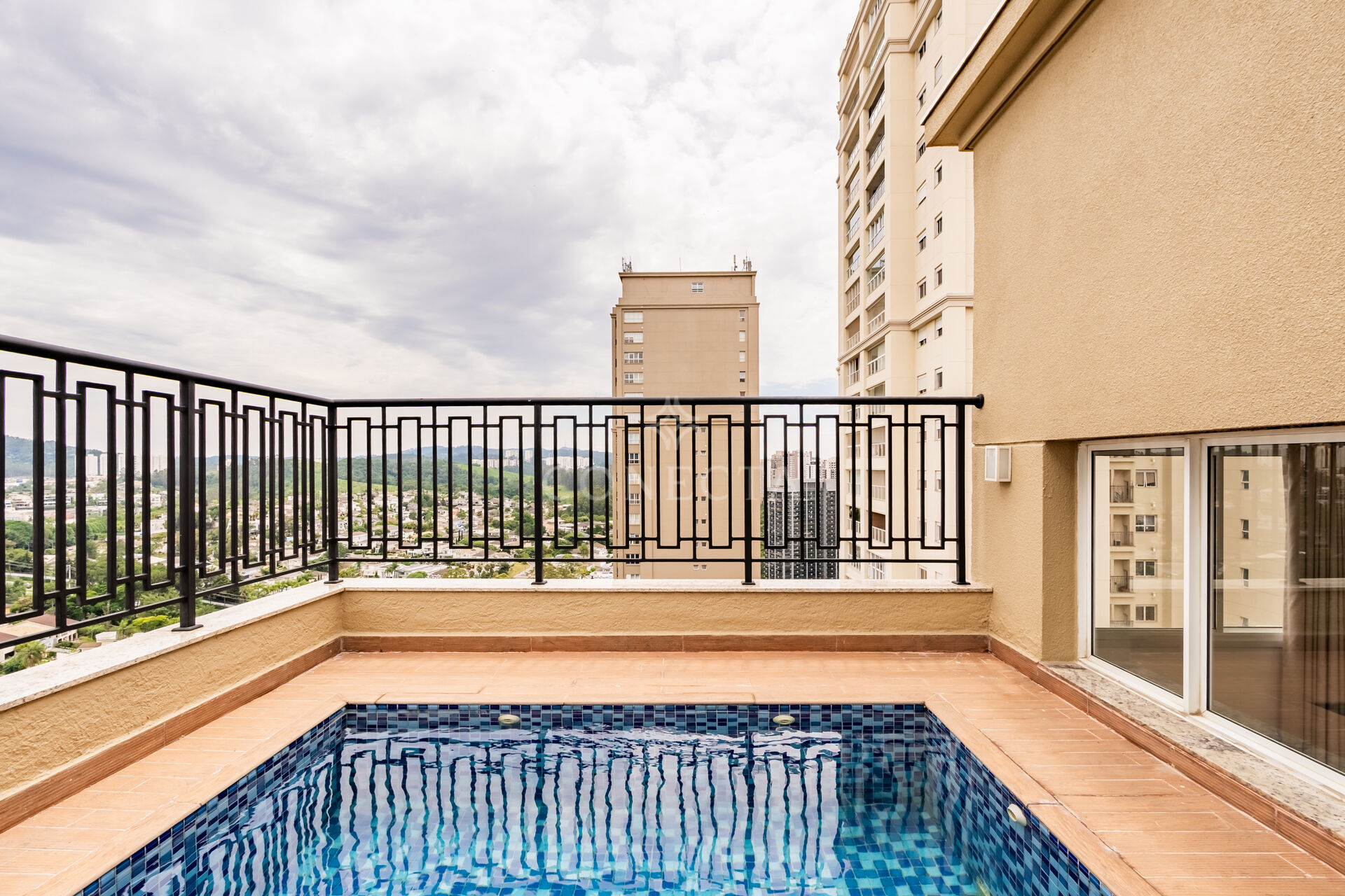 Cobertura, 3 quartos, 165 m² - Foto 1