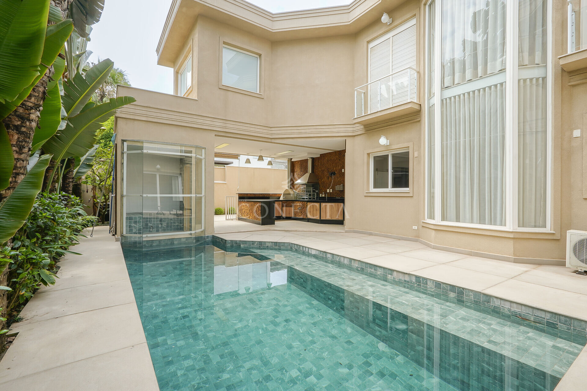 Casa para alugar com 4 quartos, 489m² - Foto 15