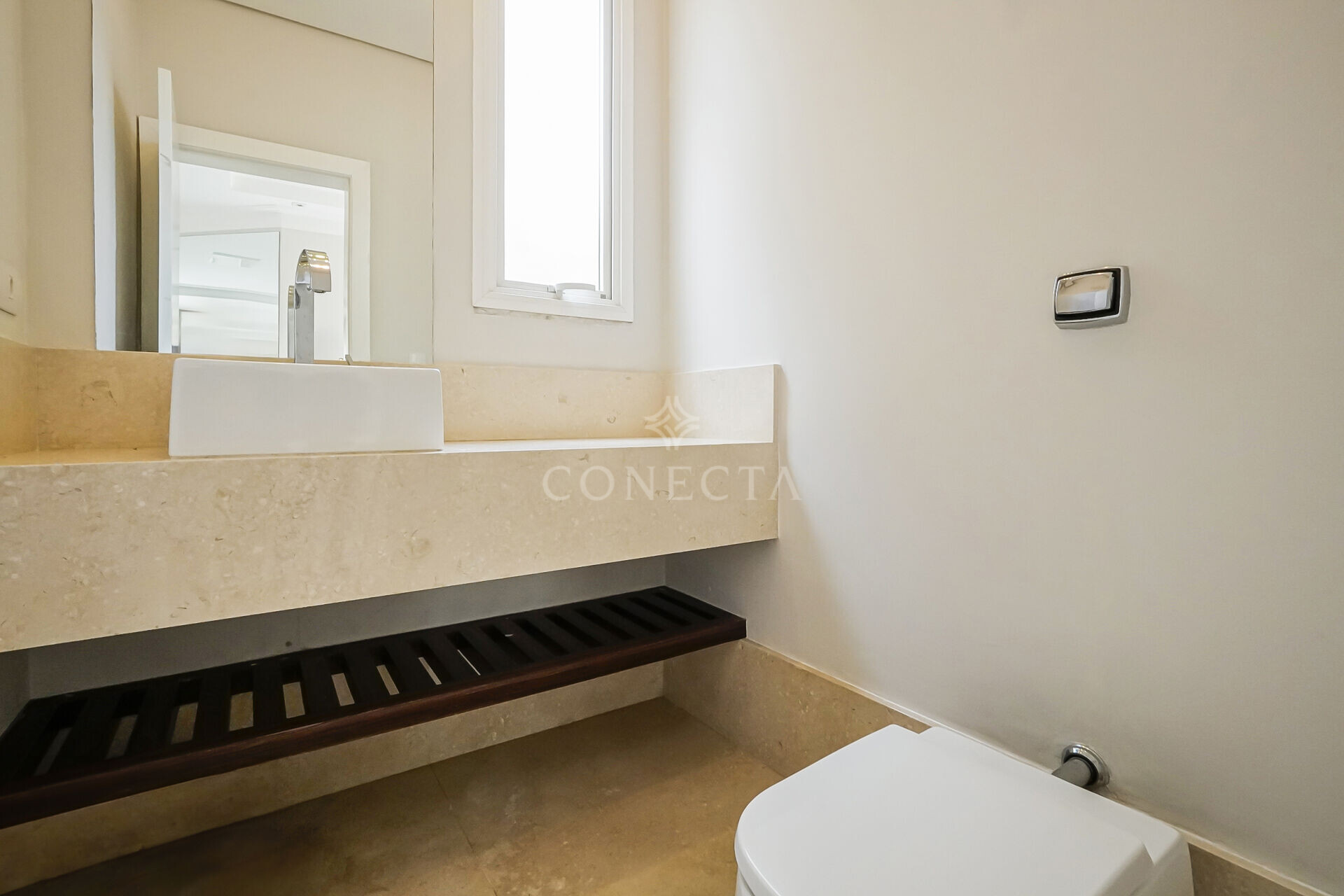 Casa para alugar com 4 quartos, 489m² - Foto 7