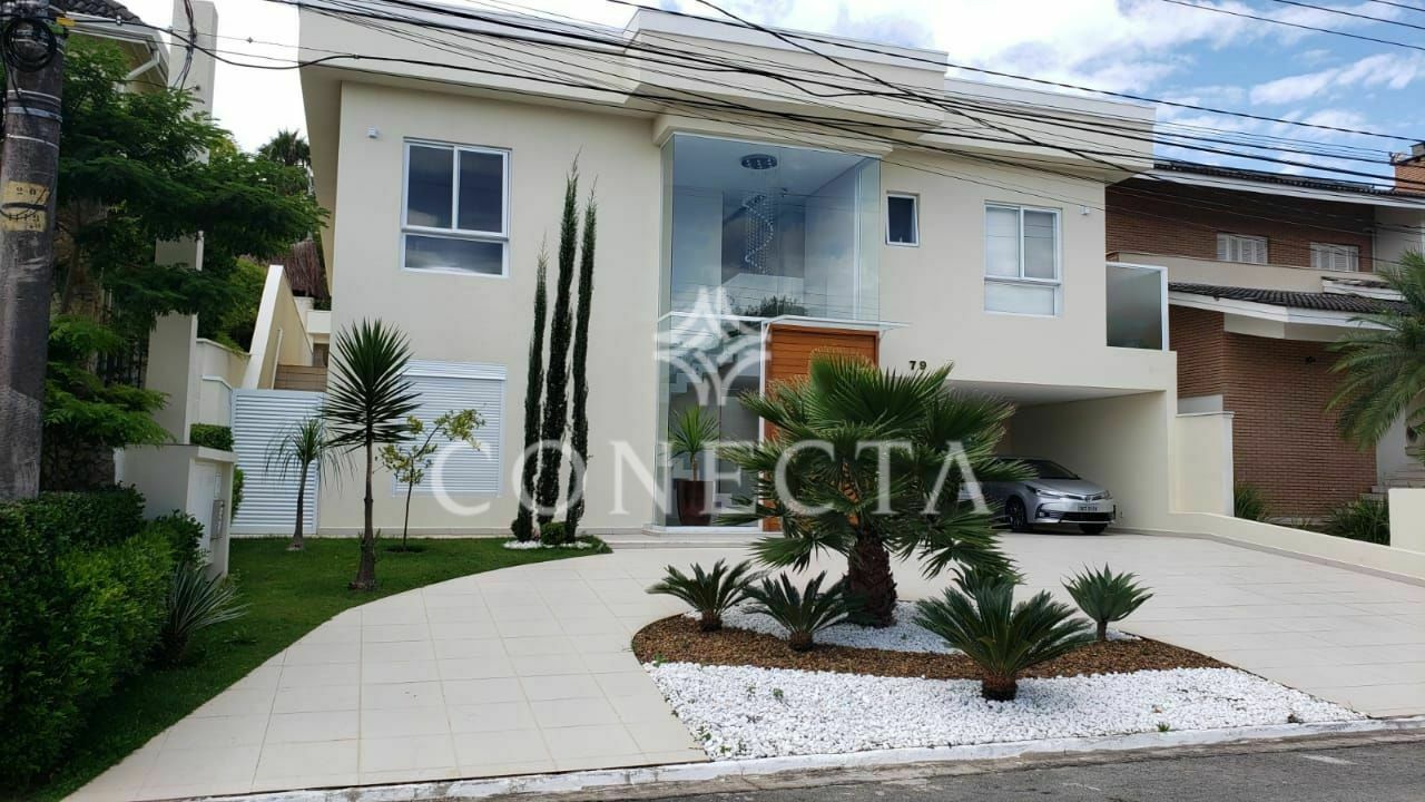 Casa à venda com 4 quartos, 360m² - Foto 1