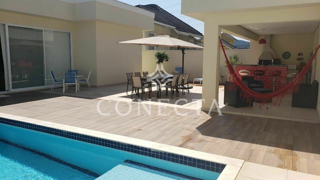 Casa à venda com 4 quartos, 360m² - Foto 18